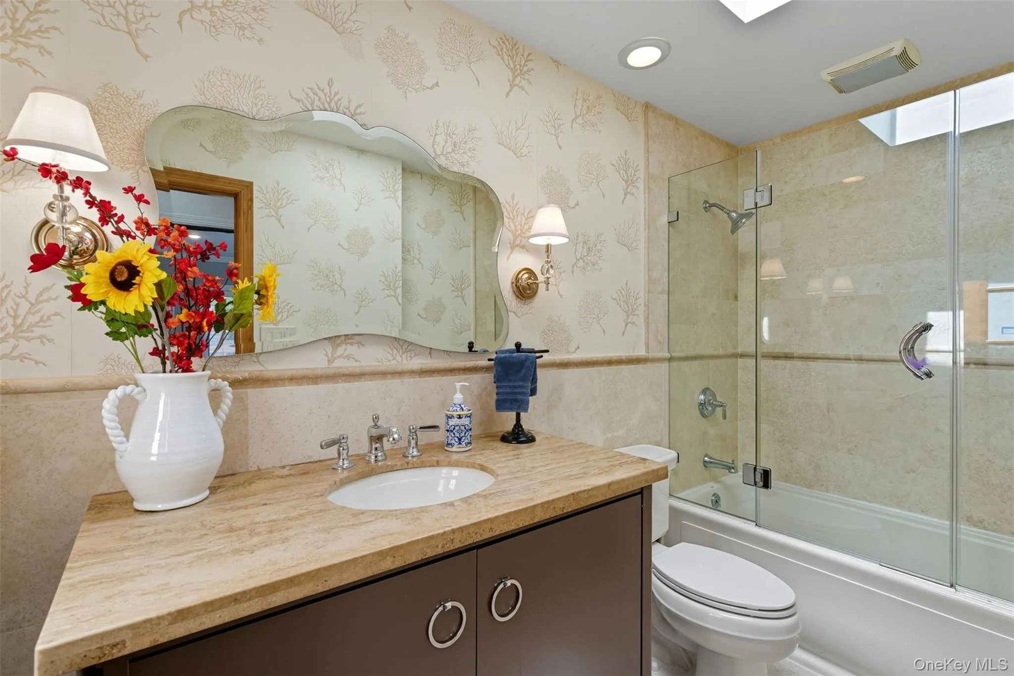 17 Willben Lane, Oyster Bay, NY, 3 Bedrooms Bedrooms, 8 Rooms Rooms,2 BathroomsBathrooms,Residential,For Rent,Willben,0,1029484 17 Willben Lane, Oyster Bay, NY, 3 Bedrooms Bedrooms, 8 Rooms Rooms,2 BathroomsBathrooms,Residential,For Rent,Willben,0,1029484