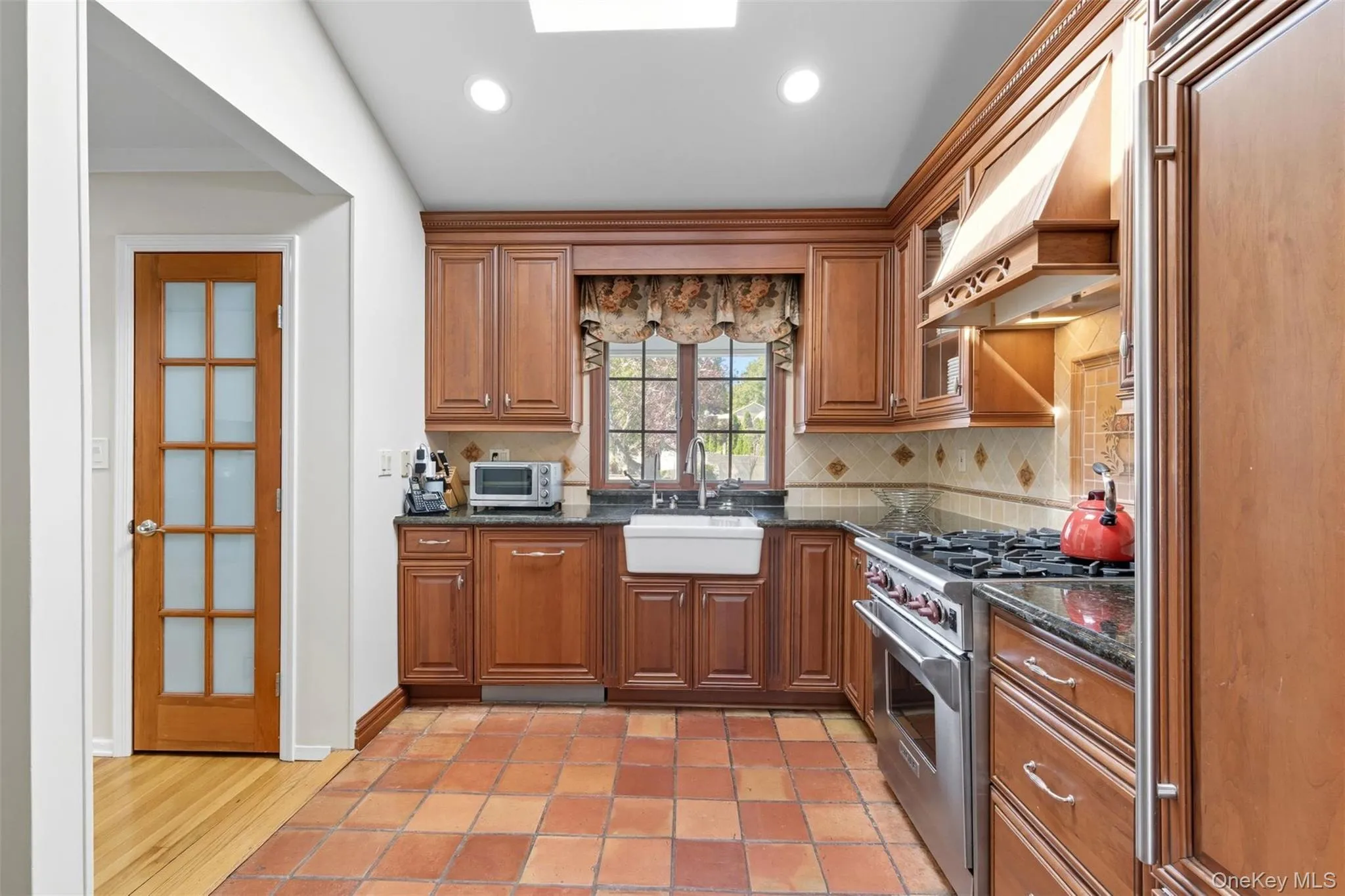 17 Willben Lane, Oyster Bay, NY, 3 Bedrooms Bedrooms, 8 Rooms Rooms,2 BathroomsBathrooms,Residential,For Rent,Willben,0,1029484 17 Willben Lane, Oyster Bay, NY, 3 Bedrooms Bedrooms, 8 Rooms Rooms,2 BathroomsBathrooms,Residential,For Rent,Willben,0,1029484