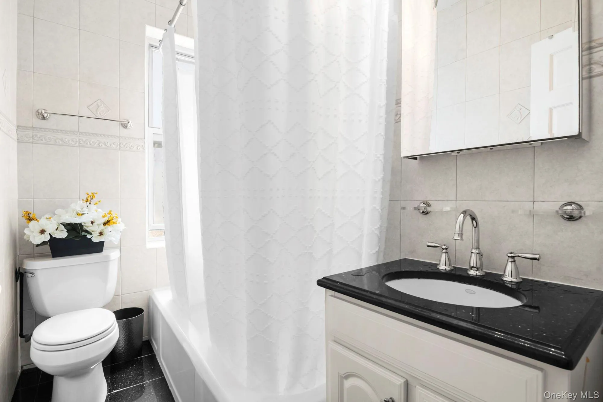 111-35 75th Avenue, New York, NY, 1 Bedroom Bedrooms, 3 Rooms Rooms,1 BathroomBathrooms,Residential,For Rent,75th,0,1029488 111-35 75th Avenue, New York, NY, 1 Bedroom Bedrooms, 3 Rooms Rooms,1 BathroomBathrooms,Residential,For Rent,75th,0,1029488