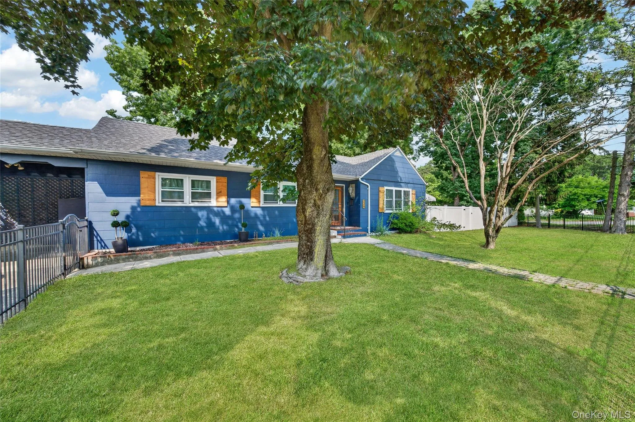 249 Bay Shore Road, Islip, NY, 3 Bedrooms Bedrooms, 7 Rooms Rooms,2 BathroomsBathrooms,Residential,For Rent,Bay Shore,0,1029489 249 Bay Shore Road, Islip, NY, 3 Bedrooms Bedrooms, 7 Rooms Rooms,2 BathroomsBathrooms,Residential,For Rent,Bay Shore,0,1029489