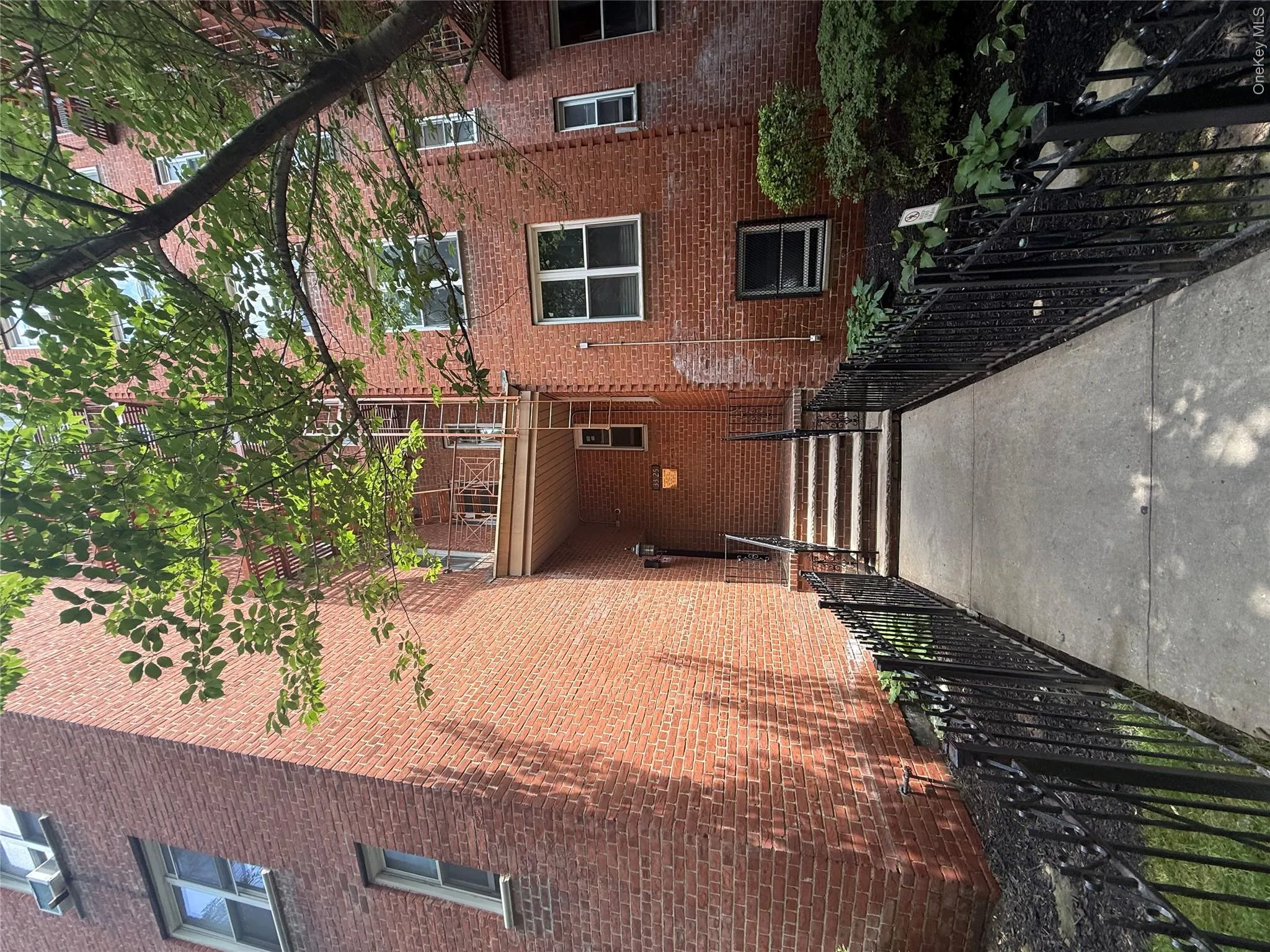 33-15 81st Street, New York, NY, 1 Bedroom Bedrooms, 3 Rooms Rooms,1 BathroomBathrooms,Residential,For Rent,81st,0,1029494 33-15 81st Street, New York, NY, 1 Bedroom Bedrooms, 3 Rooms Rooms,1 BathroomBathrooms,Residential,For Rent,81st,0,1029494