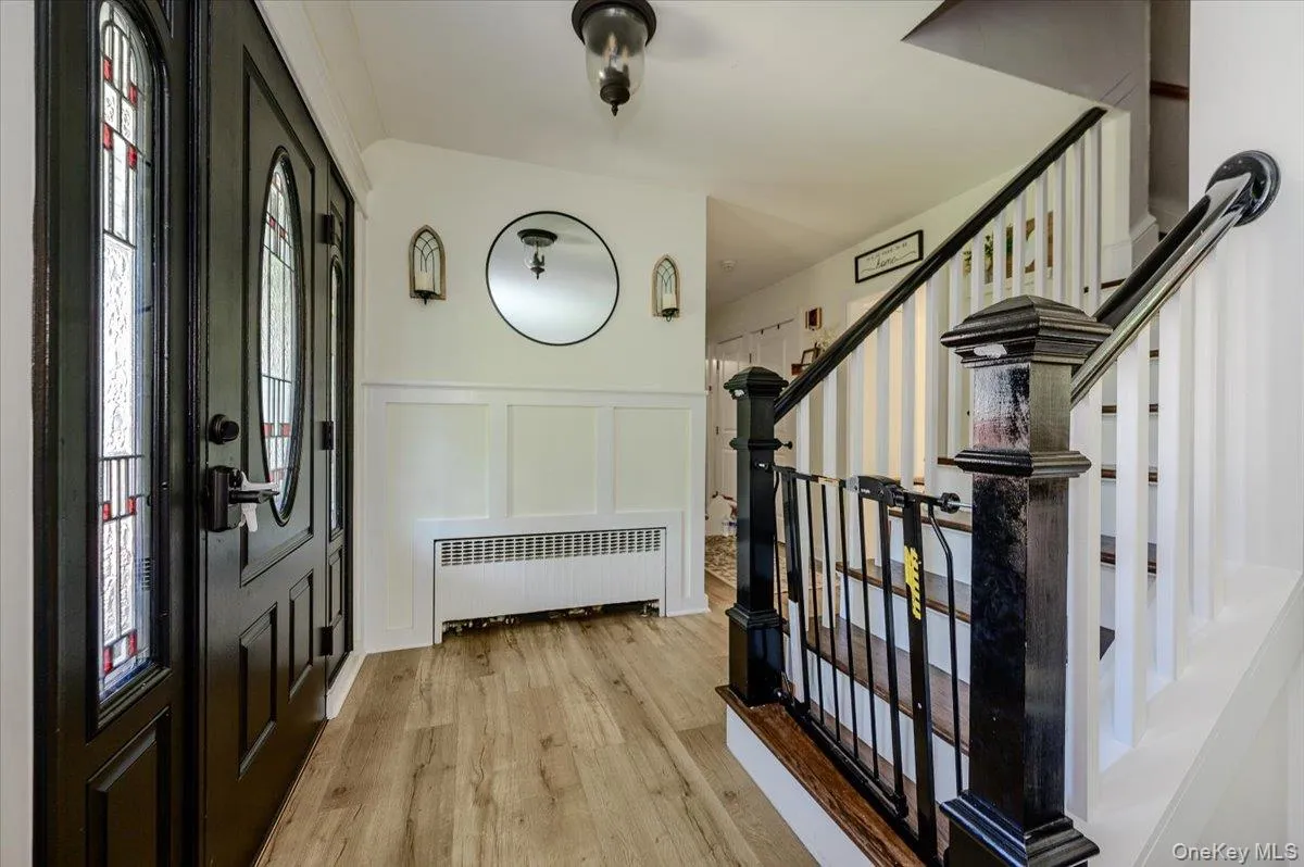22 Manitton Court, Islip, NY, 5 Bedrooms Bedrooms, 9 Rooms Rooms,2 BathroomsBathrooms,Residential,For Rent,Manitton,0,1029500 22 Manitton Court, Islip, NY, 5 Bedrooms Bedrooms, 9 Rooms Rooms,2 BathroomsBathrooms,Residential,For Rent,Manitton,0,1029500