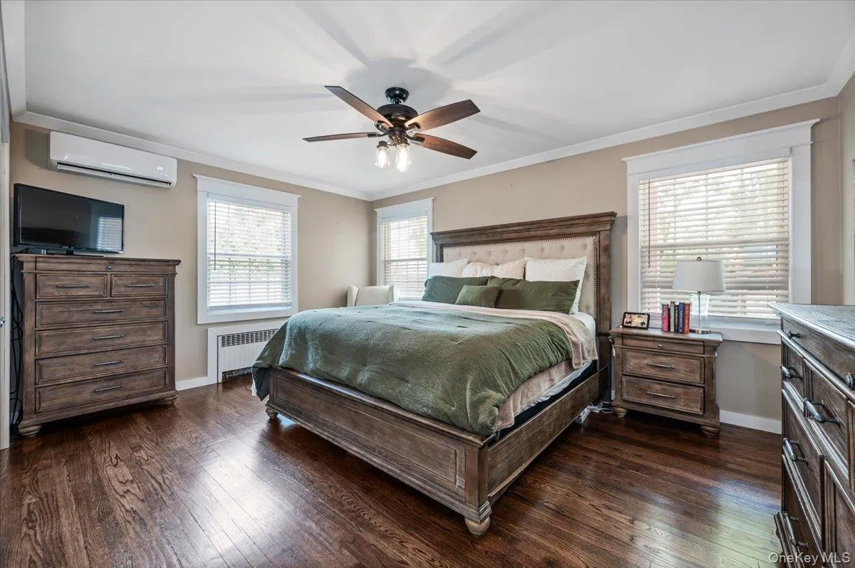 22 Manitton Court, Islip, NY, 5 Bedrooms Bedrooms, 9 Rooms Rooms,2 BathroomsBathrooms,Residential,For Rent,Manitton,0,1029500 22 Manitton Court, Islip, NY, 5 Bedrooms Bedrooms, 9 Rooms Rooms,2 BathroomsBathrooms,Residential,For Rent,Manitton,0,1029500