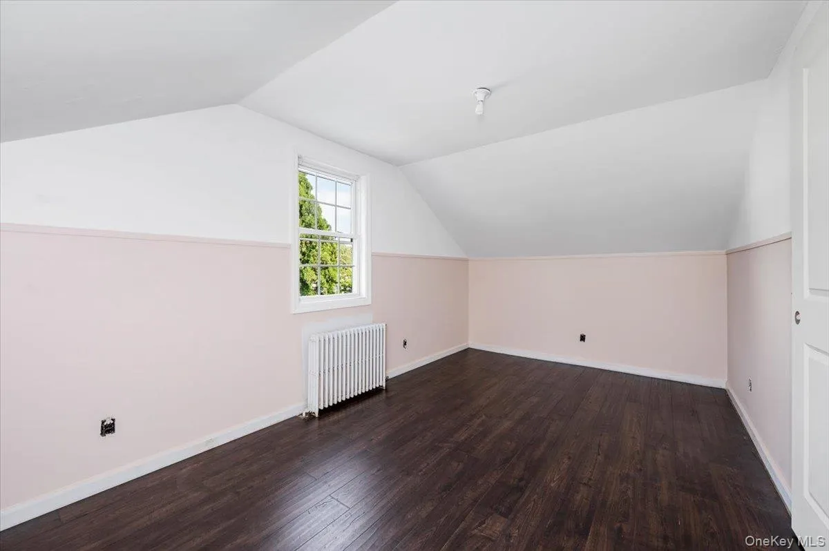 22 Manitton Court, Islip, NY, 5 Bedrooms Bedrooms, 9 Rooms Rooms,2 BathroomsBathrooms,Residential,For Rent,Manitton,0,1029500 22 Manitton Court, Islip, NY, 5 Bedrooms Bedrooms, 9 Rooms Rooms,2 BathroomsBathrooms,Residential,For Rent,Manitton,0,1029500