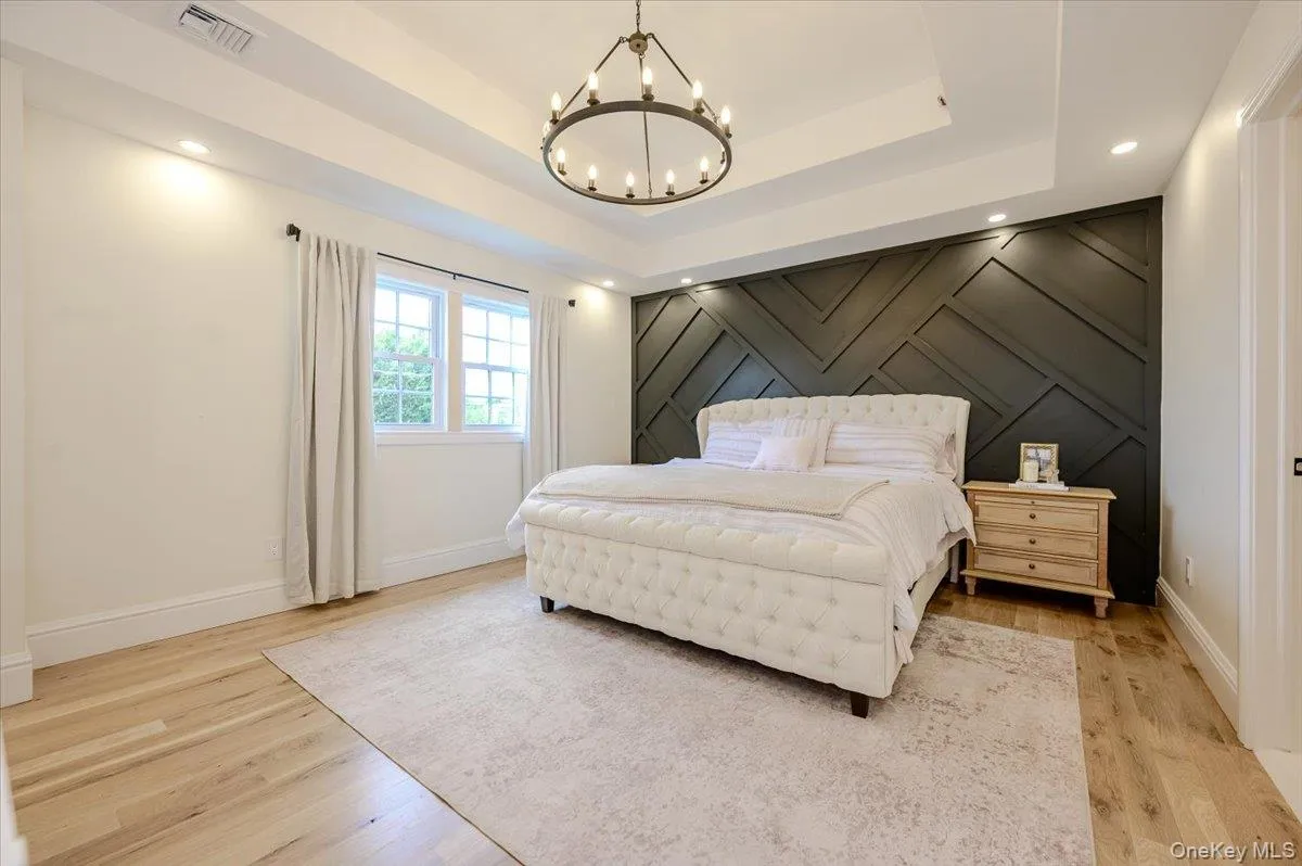 Primary Bedroom w/Hardwood Flooring Primary Bedroom w/Hardwood Flooring