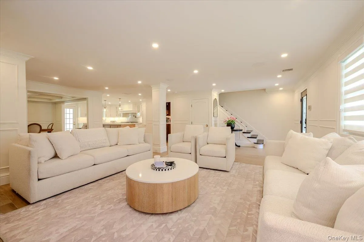 Fabulous Open Floor Plan Fabulous Open Floor Plan