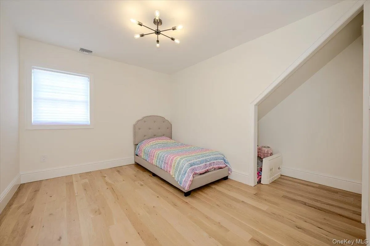 Bedroom Bedroom