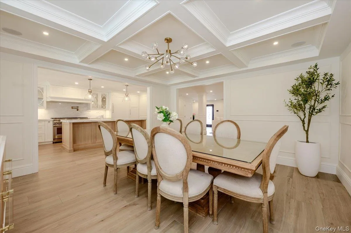Open to the Designer Kitchen Open to the Designer Kitchen