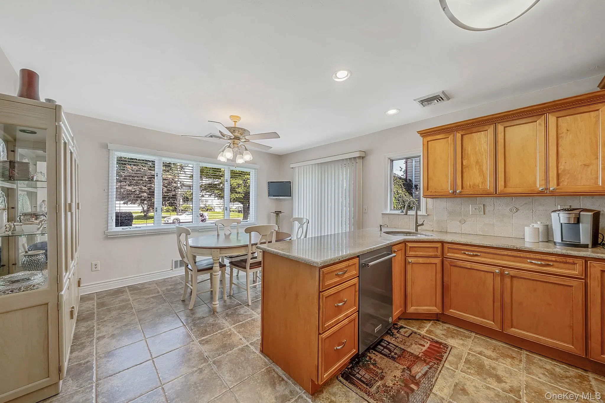 38 Ruland Road, Brookhaven, NY, 3 Bedrooms Bedrooms, 11 Rooms Rooms,1 BathroomBathrooms,Residential,For Rent,Ruland,0,1029502 38 Ruland Road, Brookhaven, NY, 3 Bedrooms Bedrooms, 11 Rooms Rooms,1 BathroomBathrooms,Residential,For Rent,Ruland,0,1029502