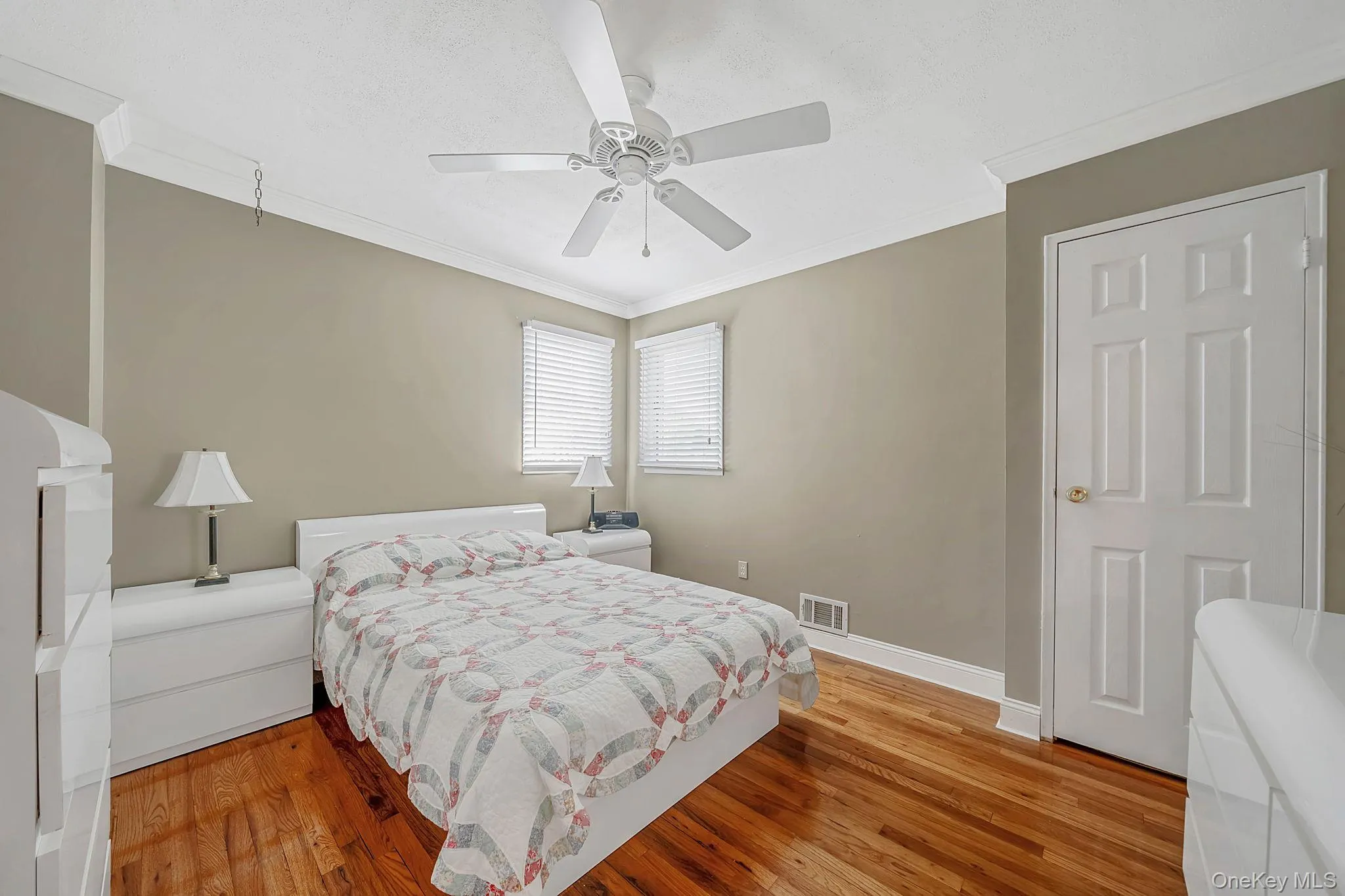 38 Ruland Road, Brookhaven, NY, 3 Bedrooms Bedrooms, 11 Rooms Rooms,1 BathroomBathrooms,Residential,For Rent,Ruland,0,1029502 38 Ruland Road, Brookhaven, NY, 3 Bedrooms Bedrooms, 11 Rooms Rooms,1 BathroomBathrooms,Residential,For Rent,Ruland,0,1029502
