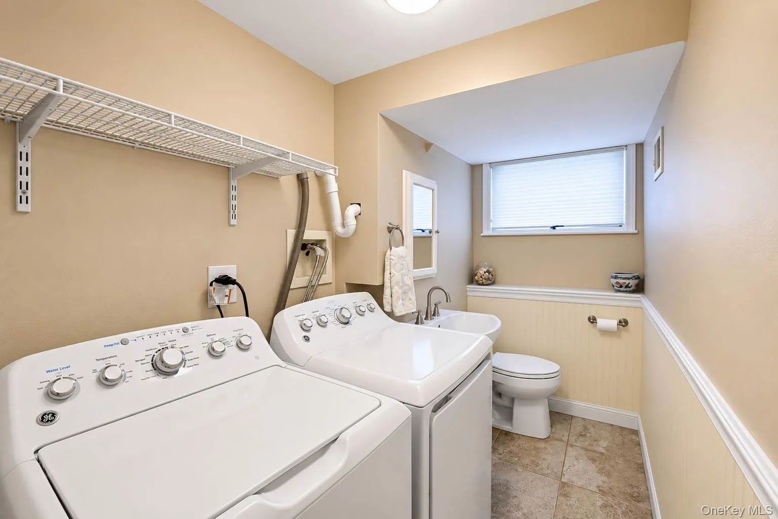 38 Ruland Road, Brookhaven, NY, 3 Bedrooms Bedrooms, 11 Rooms Rooms,1 BathroomBathrooms,Residential,For Rent,Ruland,0,1029502 38 Ruland Road, Brookhaven, NY, 3 Bedrooms Bedrooms, 11 Rooms Rooms,1 BathroomBathrooms,Residential,For Rent,Ruland,0,1029502