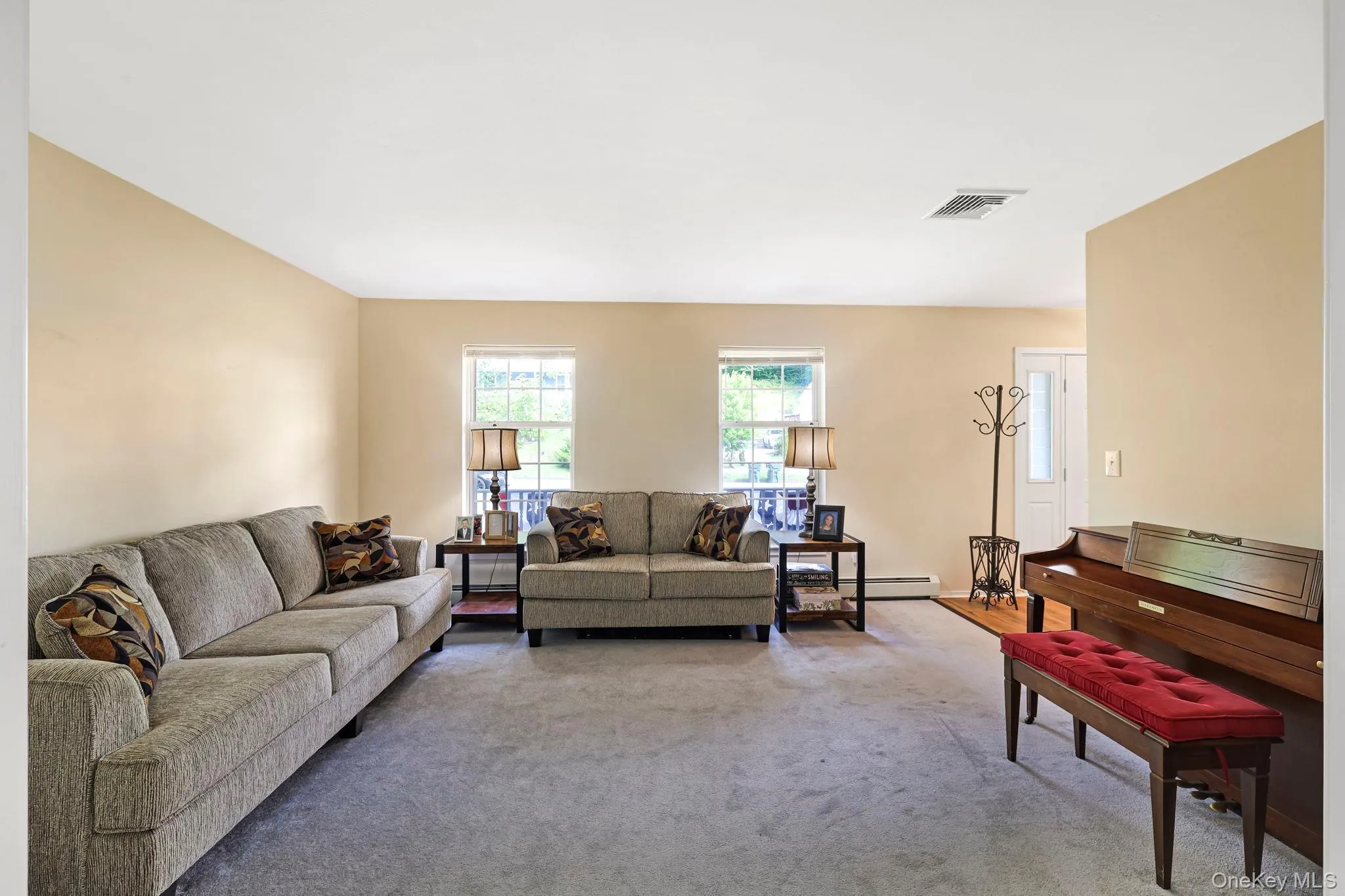 44 Ramblewood Drive, Newburgh (town), NY, 4 Bedrooms Bedrooms, 9 Rooms Rooms,2 BathroomsBathrooms,Residential,For Rent,Ramblewood,0,1029508 44 Ramblewood Drive, Newburgh (town), NY, 4 Bedrooms Bedrooms, 9 Rooms Rooms,2 BathroomsBathrooms,Residential,For Rent,Ramblewood,0,1029508