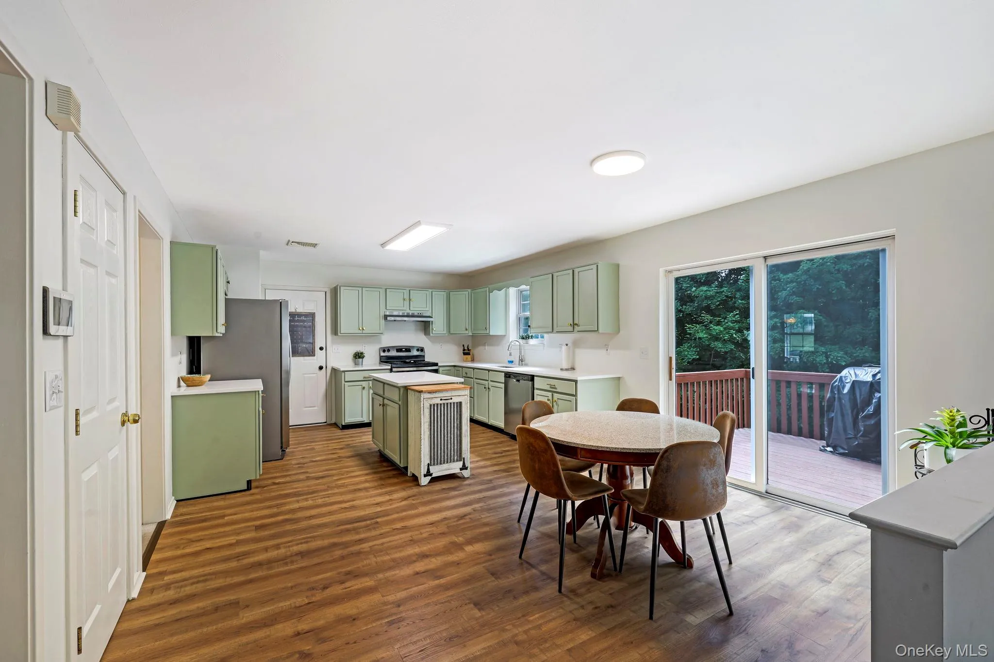 44 Ramblewood Drive, Newburgh (town), NY, 4 Bedrooms Bedrooms, 9 Rooms Rooms,2 BathroomsBathrooms,Residential,For Rent,Ramblewood,0,1029508 44 Ramblewood Drive, Newburgh (town), NY, 4 Bedrooms Bedrooms, 9 Rooms Rooms,2 BathroomsBathrooms,Residential,For Rent,Ramblewood,0,1029508