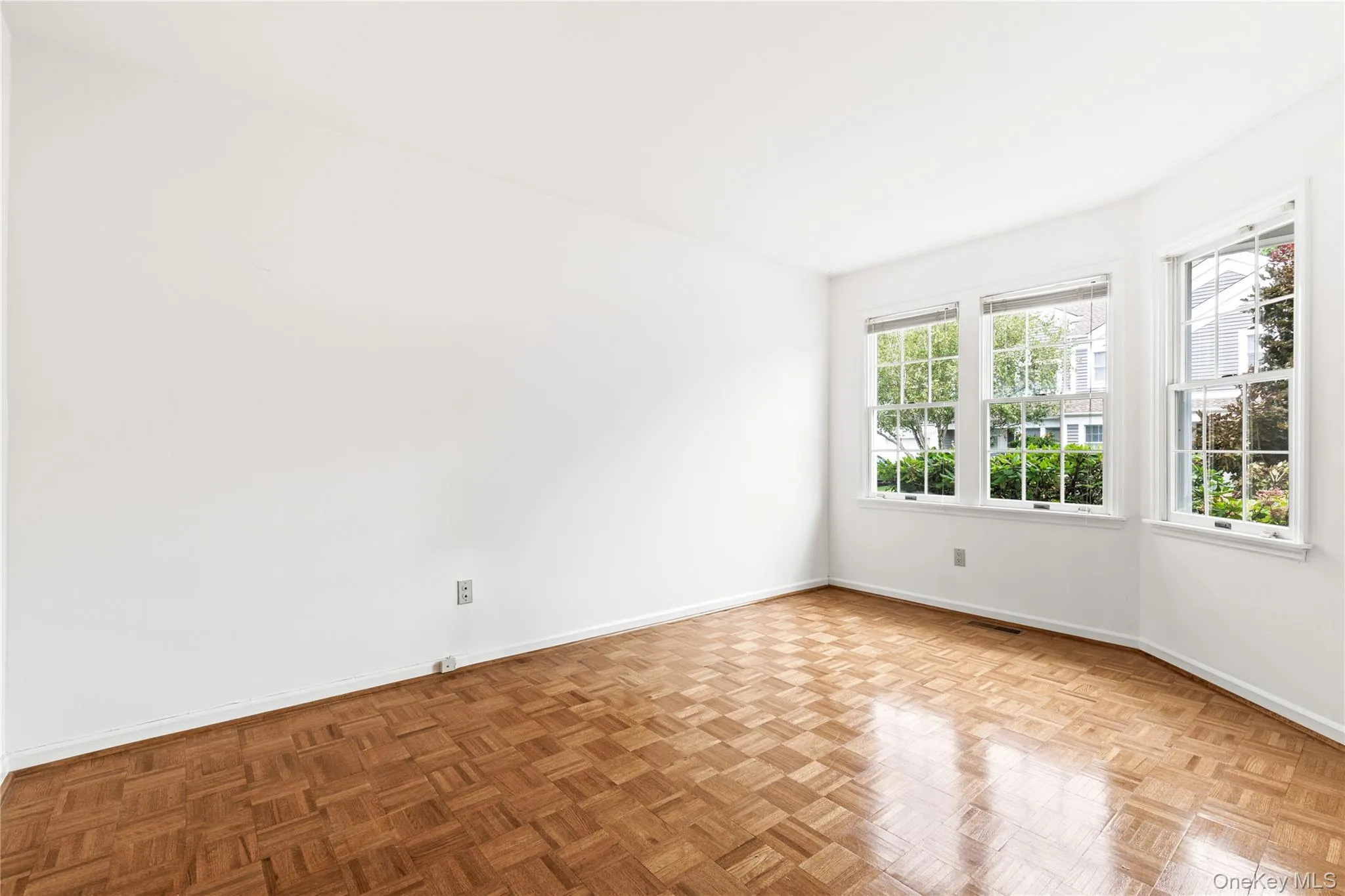 First floor den/office/au pair suite conveniently located next to the full bath First floor den/office/au pair suite conveniently located next to the full bath