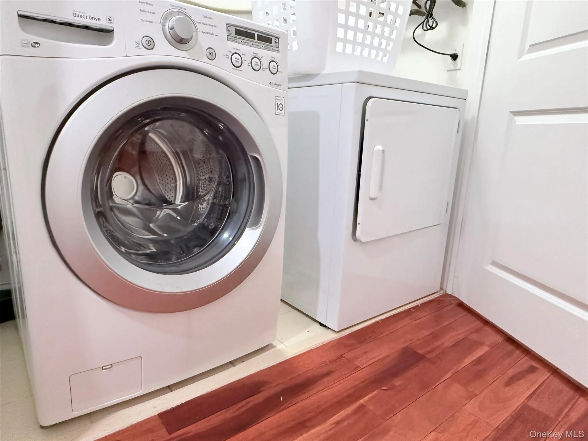 314 Soundview Lane, New York, NY, 5 Bedrooms Bedrooms, 8 Rooms Rooms,3 BathroomsBathrooms,Residential Lease,For Rent,Soundview,0,1029517 314 Soundview Lane, New York, NY, 5 Bedrooms Bedrooms, 8 Rooms Rooms,3 BathroomsBathrooms,Residential Lease,For Rent,Soundview,0,1029517