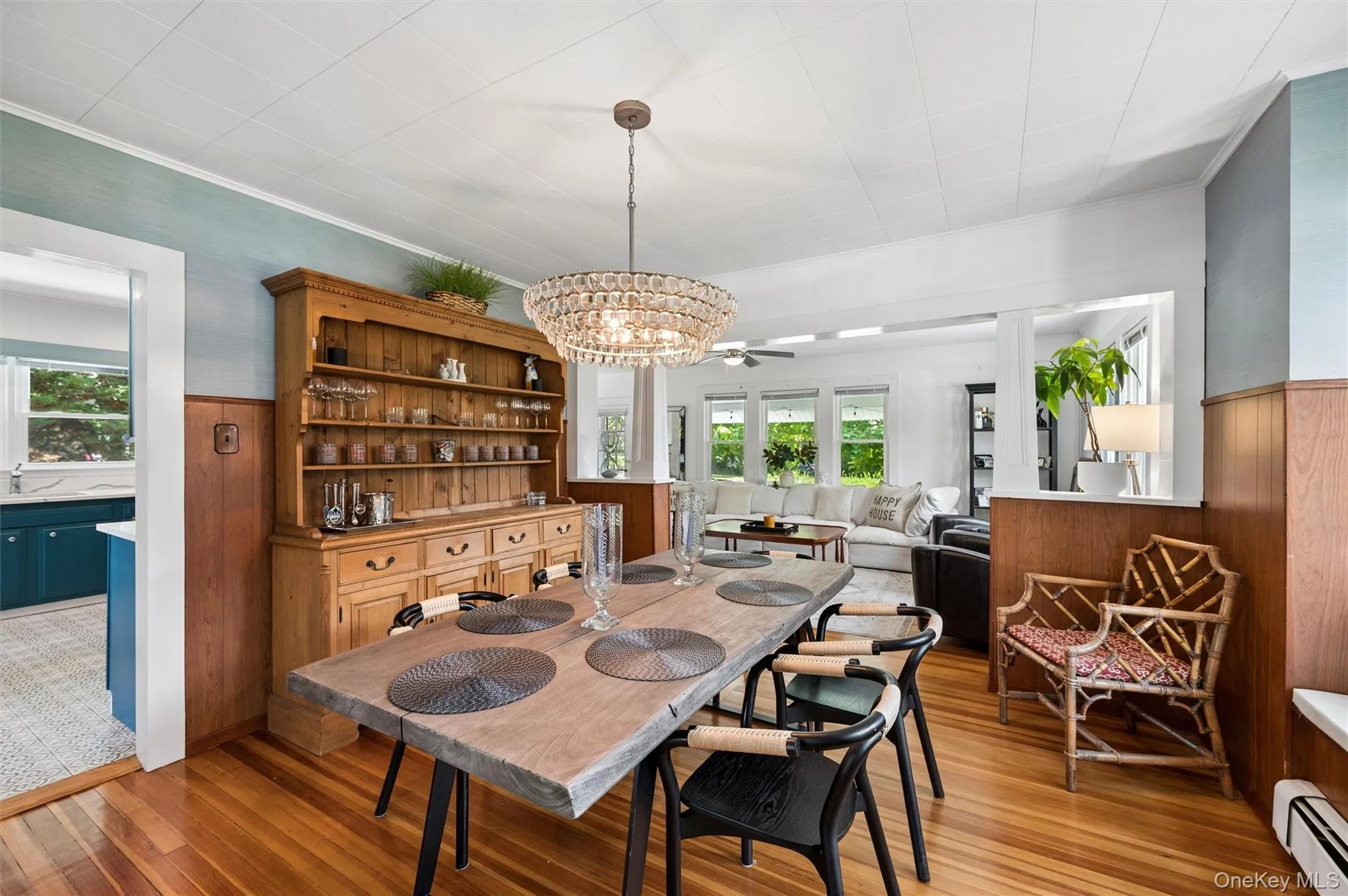 15 Bay Avenue, Southampton, NY, 3 Bedrooms Bedrooms, 7 Rooms Rooms,2 BathroomsBathrooms,Residential,For Rent,Bay,0,1029520 15 Bay Avenue, Southampton, NY, 3 Bedrooms Bedrooms, 7 Rooms Rooms,2 BathroomsBathrooms,Residential,For Rent,Bay,0,1029520