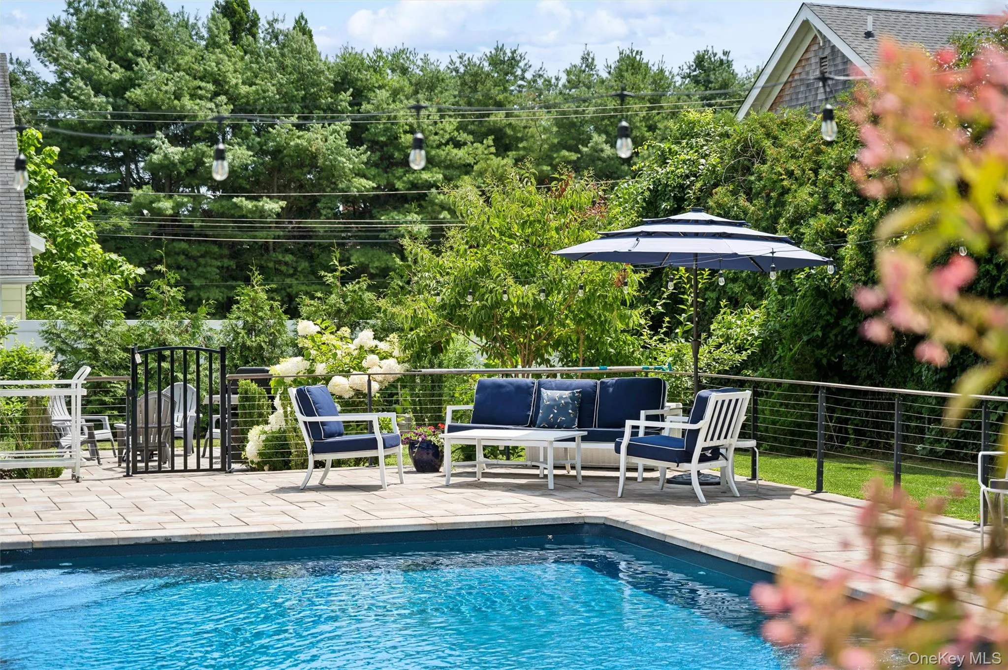 15 Bay Avenue, Southampton, NY, 3 Bedrooms Bedrooms, 7 Rooms Rooms,2 BathroomsBathrooms,Residential,For Rent,Bay,0,1029520 15 Bay Avenue, Southampton, NY, 3 Bedrooms Bedrooms, 7 Rooms Rooms,2 BathroomsBathrooms,Residential,For Rent,Bay,0,1029520
