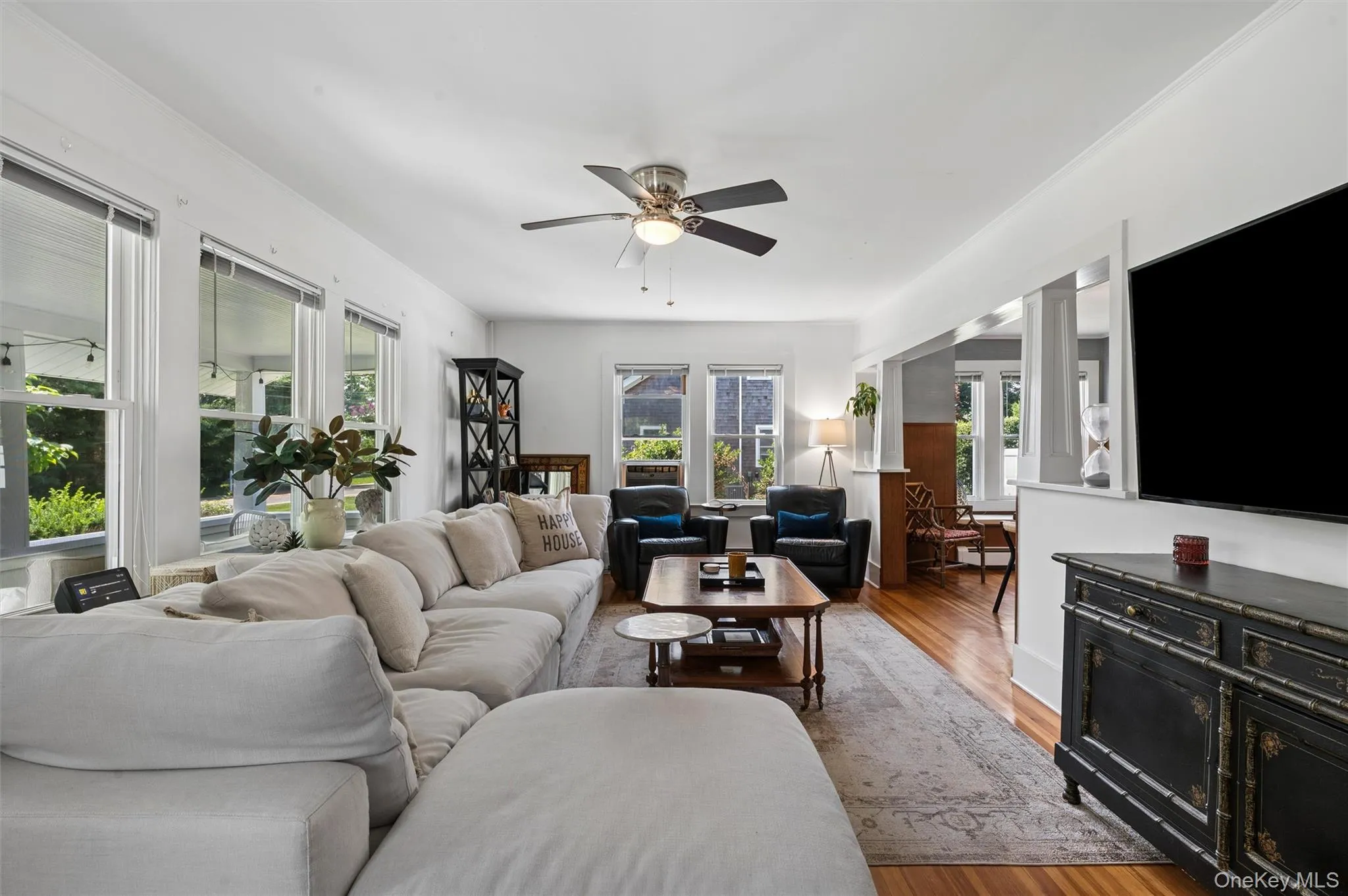 15 Bay Avenue, Southampton, NY, 3 Bedrooms Bedrooms, 7 Rooms Rooms,2 BathroomsBathrooms,Residential,For Rent,Bay,0,1029520 15 Bay Avenue, Southampton, NY, 3 Bedrooms Bedrooms, 7 Rooms Rooms,2 BathroomsBathrooms,Residential,For Rent,Bay,0,1029520