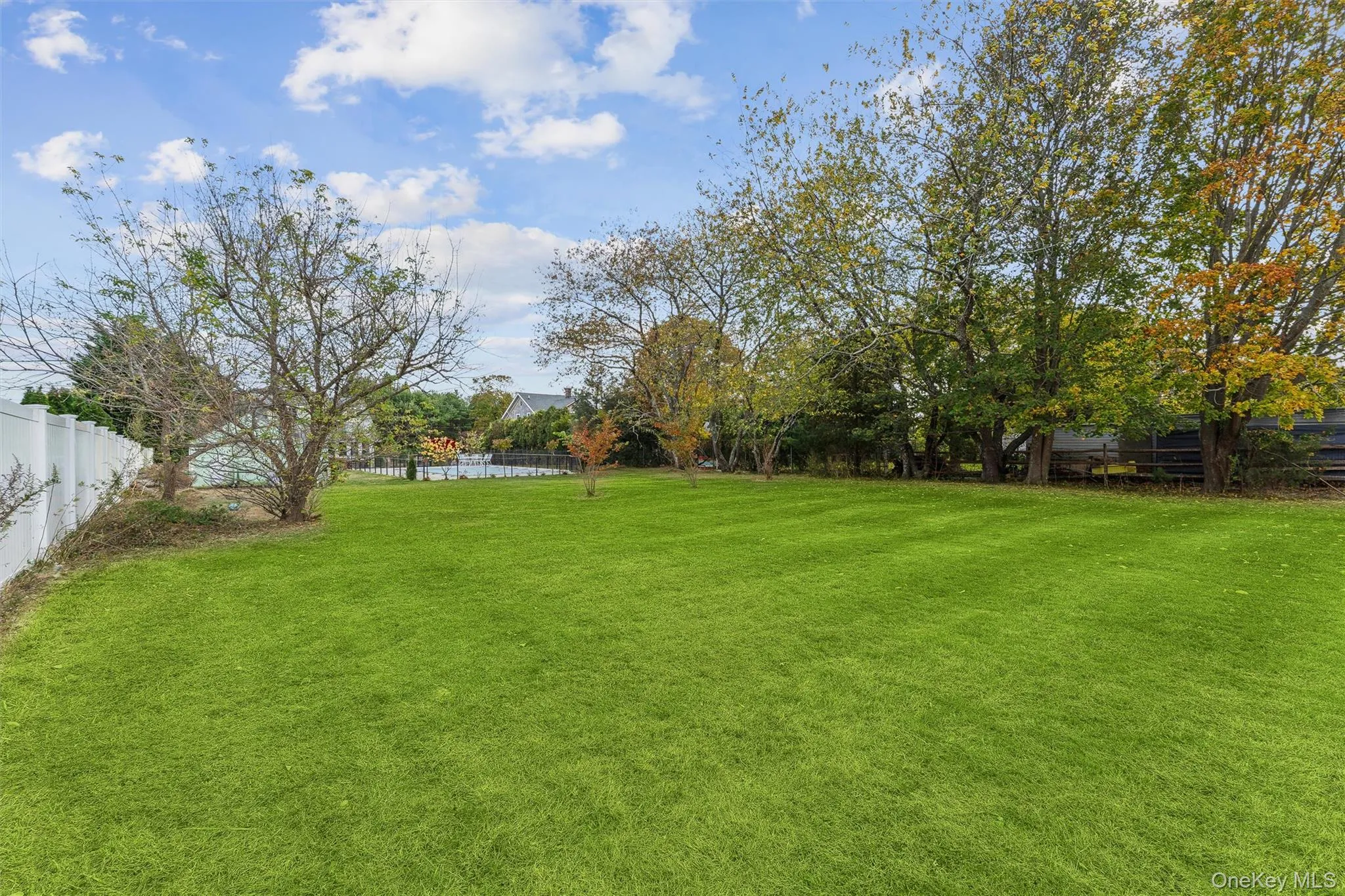 15 Bay Avenue, Southampton, NY, 3 Bedrooms Bedrooms, 7 Rooms Rooms,2 BathroomsBathrooms,Residential,For Rent,Bay,0,1029520 15 Bay Avenue, Southampton, NY, 3 Bedrooms Bedrooms, 7 Rooms Rooms,2 BathroomsBathrooms,Residential,For Rent,Bay,0,1029520