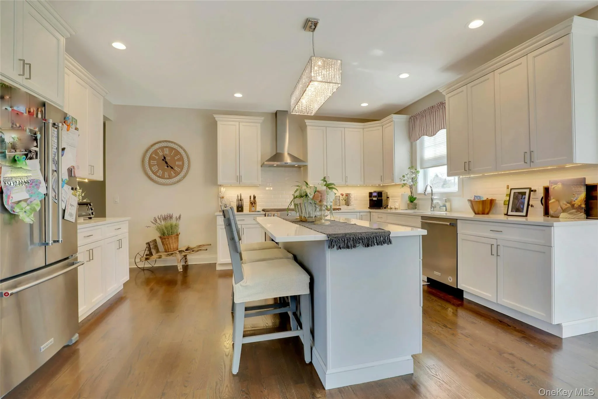 27 Country View Lane, Huntington, NY, 5 Bedrooms Bedrooms, 9 Rooms Rooms,3 BathroomsBathrooms,Residential Lease,For Rent,Country View,0,1029521 27 Country View Lane, Huntington, NY, 5 Bedrooms Bedrooms, 9 Rooms Rooms,3 BathroomsBathrooms,Residential Lease,For Rent,Country View,0,1029521
