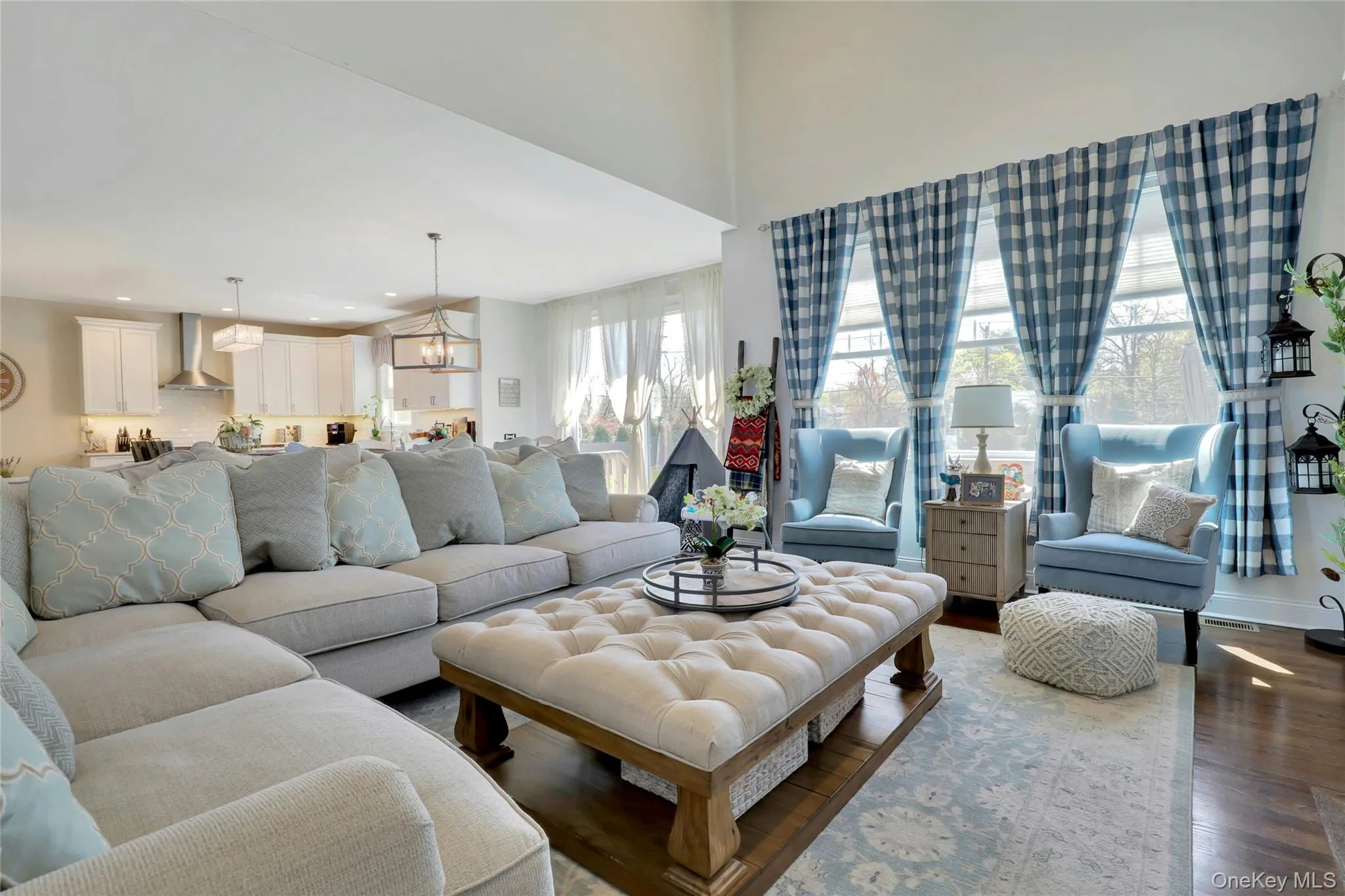 27 Country View Lane, Huntington, NY, 5 Bedrooms Bedrooms, 9 Rooms Rooms,3 BathroomsBathrooms,Residential Lease,For Rent,Country View,0,1029521 27 Country View Lane, Huntington, NY, 5 Bedrooms Bedrooms, 9 Rooms Rooms,3 BathroomsBathrooms,Residential Lease,For Rent,Country View,0,1029521