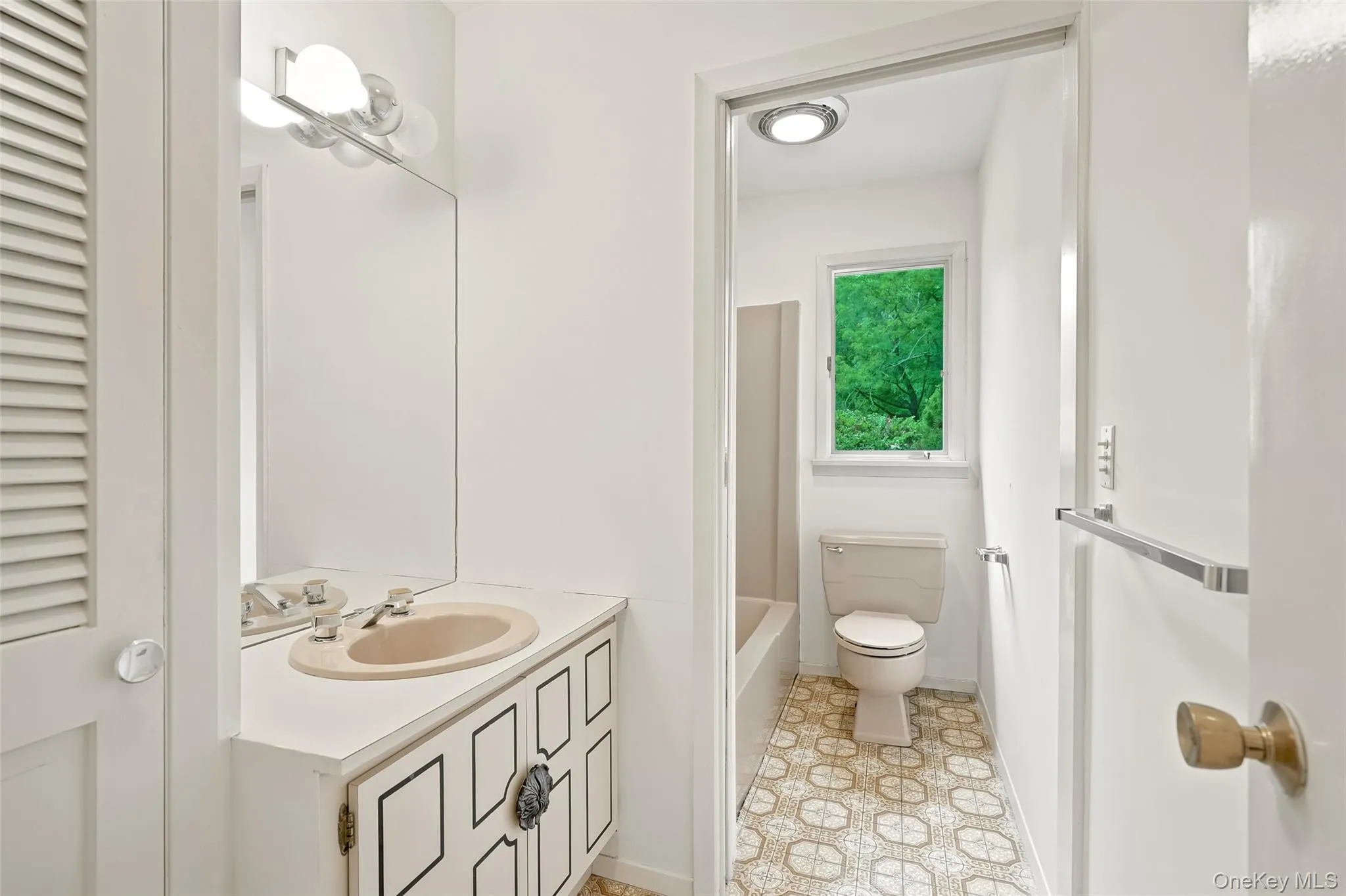 8 Palma Drive, Harrison, NY, 4 Bedrooms Bedrooms, 8 Rooms Rooms,2 BathroomsBathrooms,Residential,For Rent,Palma,0,1029523 8 Palma Drive, Harrison, NY, 4 Bedrooms Bedrooms, 8 Rooms Rooms,2 BathroomsBathrooms,Residential,For Rent,Palma,0,1029523