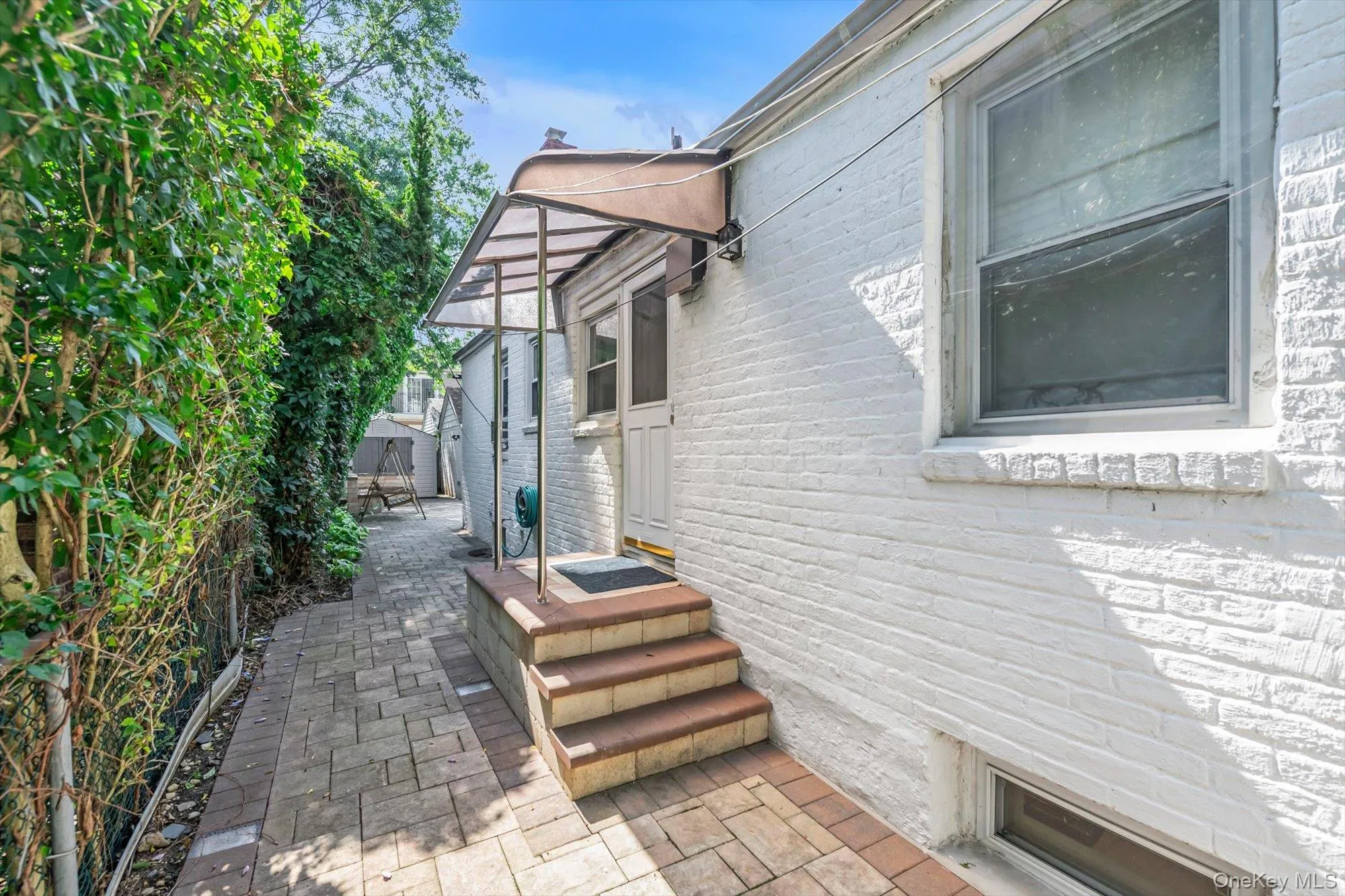 276 85th Avenue, Hempstead, NY, 4 Bedrooms Bedrooms, 9 Rooms Rooms,3 BathroomsBathrooms,Residential,For Rent,85th,0,1029525 276 85th Avenue, Hempstead, NY, 4 Bedrooms Bedrooms, 9 Rooms Rooms,3 BathroomsBathrooms,Residential,For Rent,85th,0,1029525