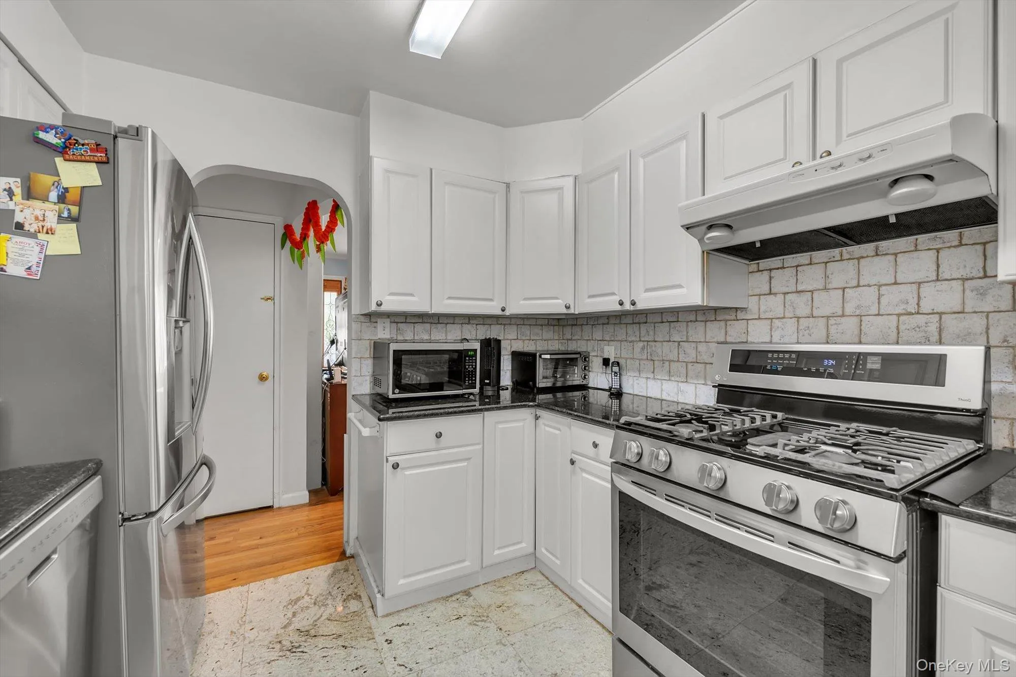276 85th Avenue, Hempstead, NY, 4 Bedrooms Bedrooms, 9 Rooms Rooms,3 BathroomsBathrooms,Residential,For Rent,85th,0,1029525 276 85th Avenue, Hempstead, NY, 4 Bedrooms Bedrooms, 9 Rooms Rooms,3 BathroomsBathrooms,Residential,For Rent,85th,0,1029525