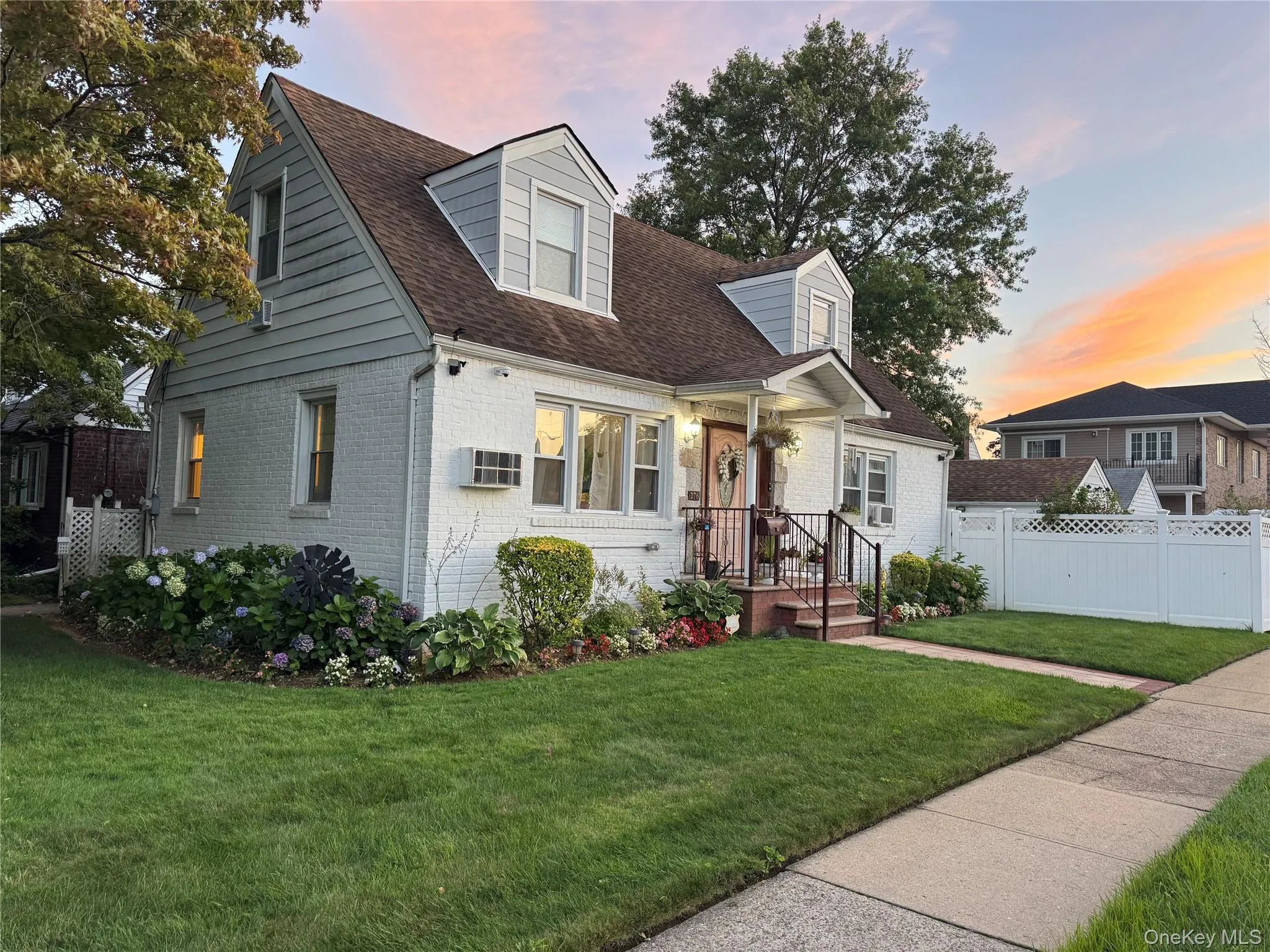 276 85th Avenue, Hempstead, NY, 4 Bedrooms Bedrooms, 9 Rooms Rooms,3 BathroomsBathrooms,Residential,For Rent,85th,0,1029525 276 85th Avenue, Hempstead, NY, 4 Bedrooms Bedrooms, 9 Rooms Rooms,3 BathroomsBathrooms,Residential,For Rent,85th,0,1029525