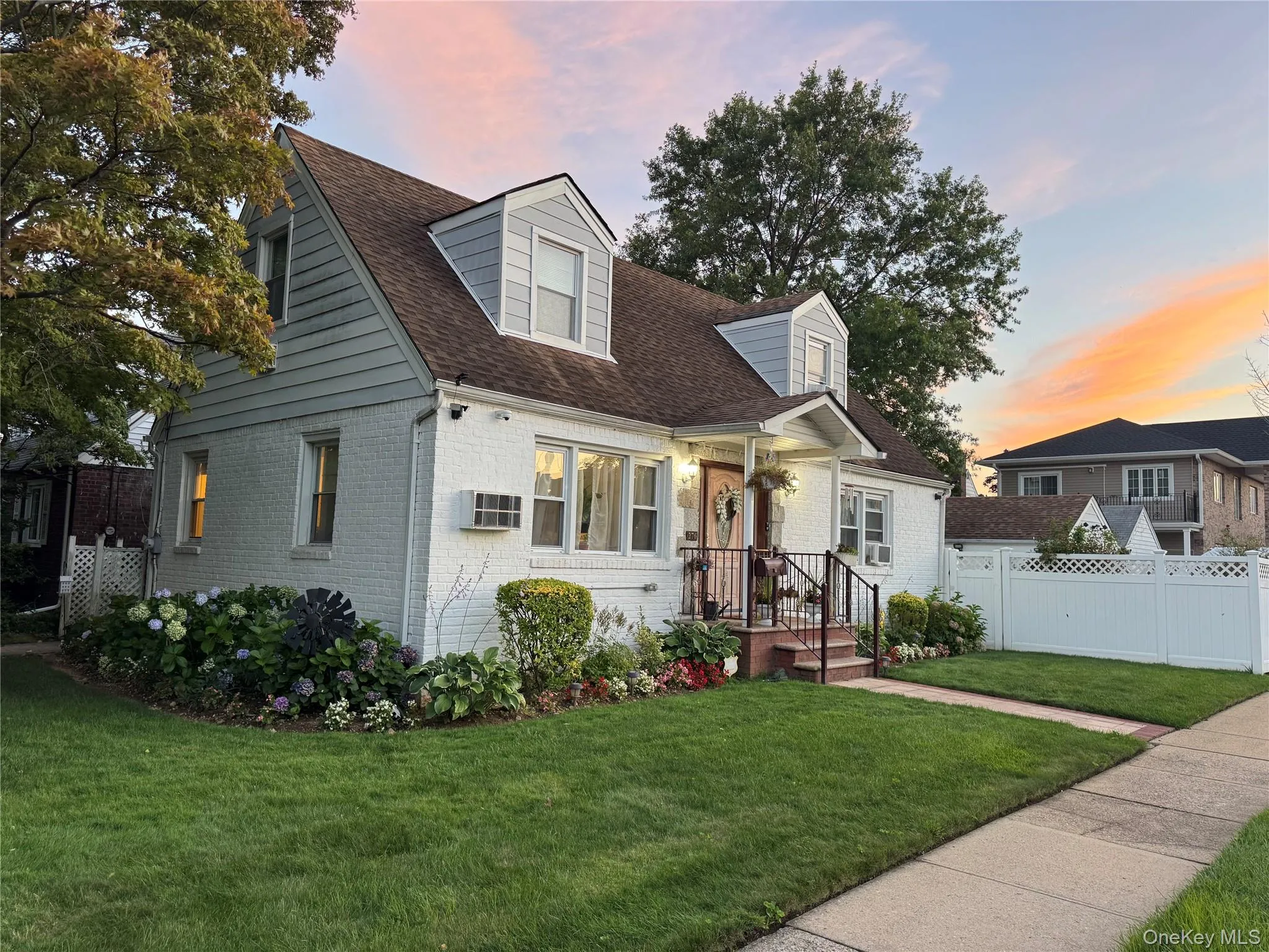 276 85th Avenue, Hempstead, NY, 4 Bedrooms Bedrooms, 9 Rooms Rooms,3 BathroomsBathrooms,Residential,For Rent,85th,0,1029525 276 85th Avenue, Hempstead, NY, 4 Bedrooms Bedrooms, 9 Rooms Rooms,3 BathroomsBathrooms,Residential,For Rent,85th,0,1029525