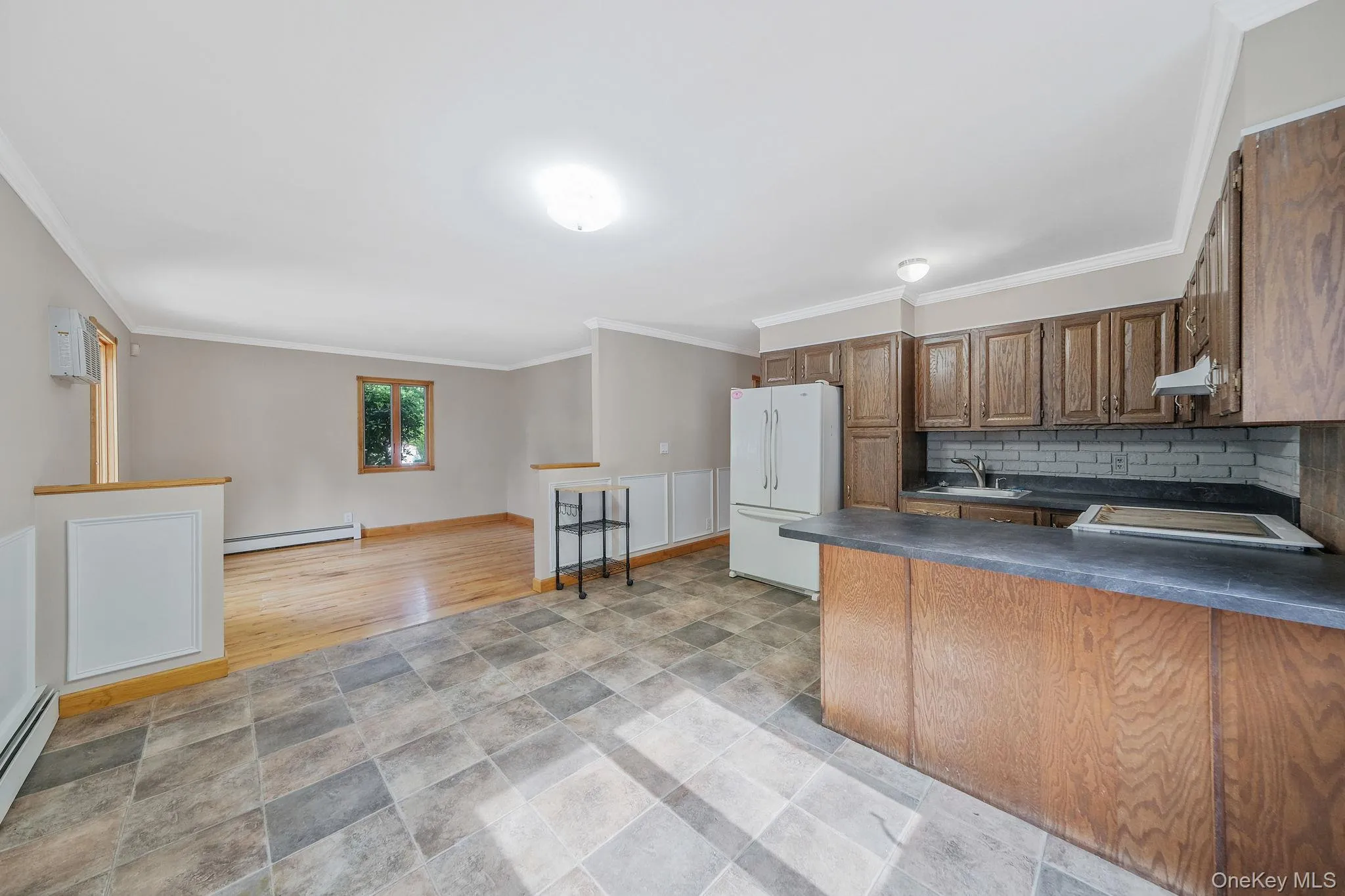 26 Heritage Place, Smithtown, NY, 4 Bedrooms Bedrooms, 10 Rooms Rooms,2 BathroomsBathrooms,Residential,For Rent,Heritage,0,1029526 26 Heritage Place, Smithtown, NY, 4 Bedrooms Bedrooms, 10 Rooms Rooms,2 BathroomsBathrooms,Residential,For Rent,Heritage,0,1029526