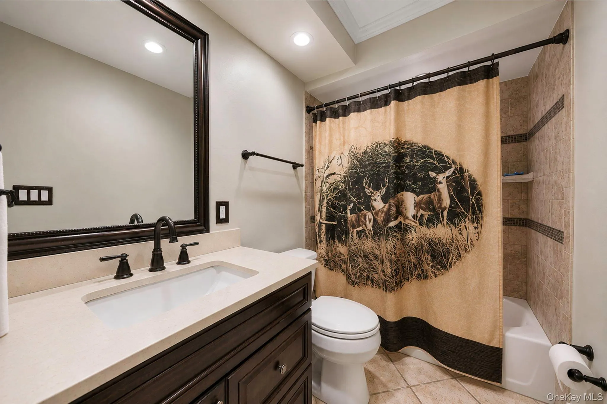 26 Heritage Place, Smithtown, NY, 4 Bedrooms Bedrooms, 10 Rooms Rooms,2 BathroomsBathrooms,Residential,For Rent,Heritage,0,1029526 26 Heritage Place, Smithtown, NY, 4 Bedrooms Bedrooms, 10 Rooms Rooms,2 BathroomsBathrooms,Residential,For Rent,Heritage,0,1029526