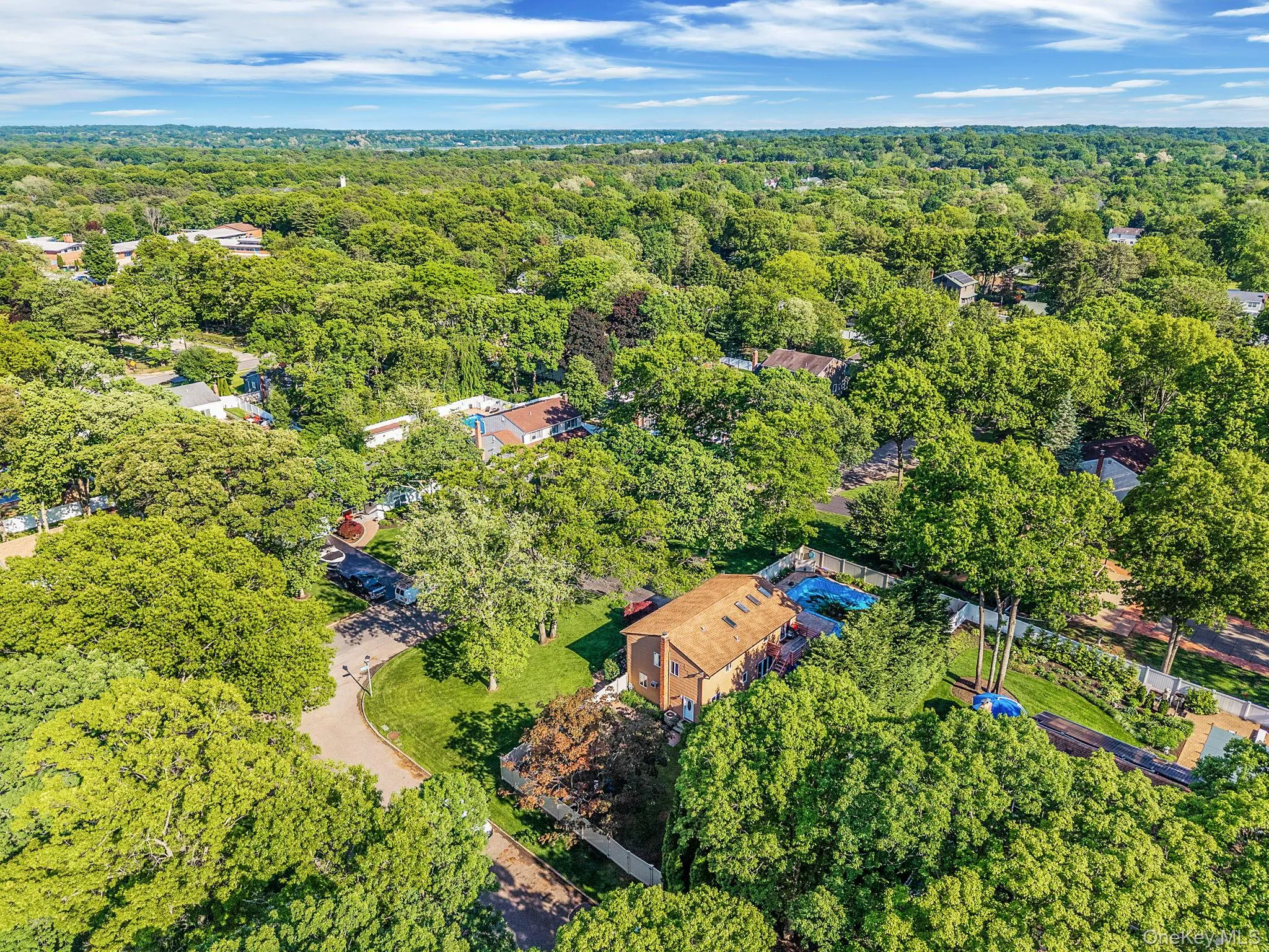 26 Heritage Place, Smithtown, NY, 4 Bedrooms Bedrooms, 10 Rooms Rooms,2 BathroomsBathrooms,Residential,For Rent,Heritage,0,1029526 26 Heritage Place, Smithtown, NY, 4 Bedrooms Bedrooms, 10 Rooms Rooms,2 BathroomsBathrooms,Residential,For Rent,Heritage,0,1029526