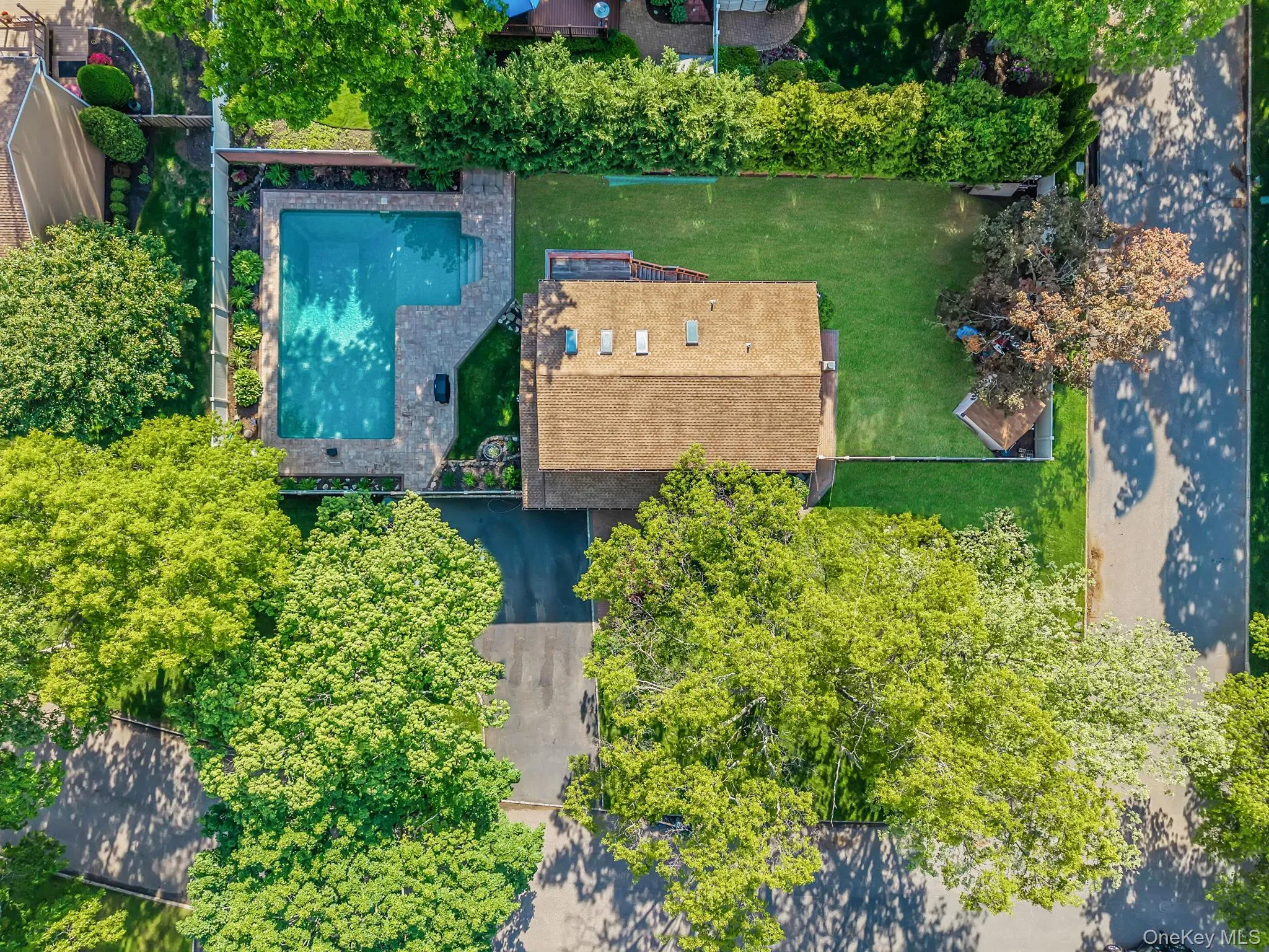 26 Heritage Place, Smithtown, NY, 4 Bedrooms Bedrooms, 10 Rooms Rooms,2 BathroomsBathrooms,Residential,For Rent,Heritage,0,1029526 26 Heritage Place, Smithtown, NY, 4 Bedrooms Bedrooms, 10 Rooms Rooms,2 BathroomsBathrooms,Residential,For Rent,Heritage,0,1029526