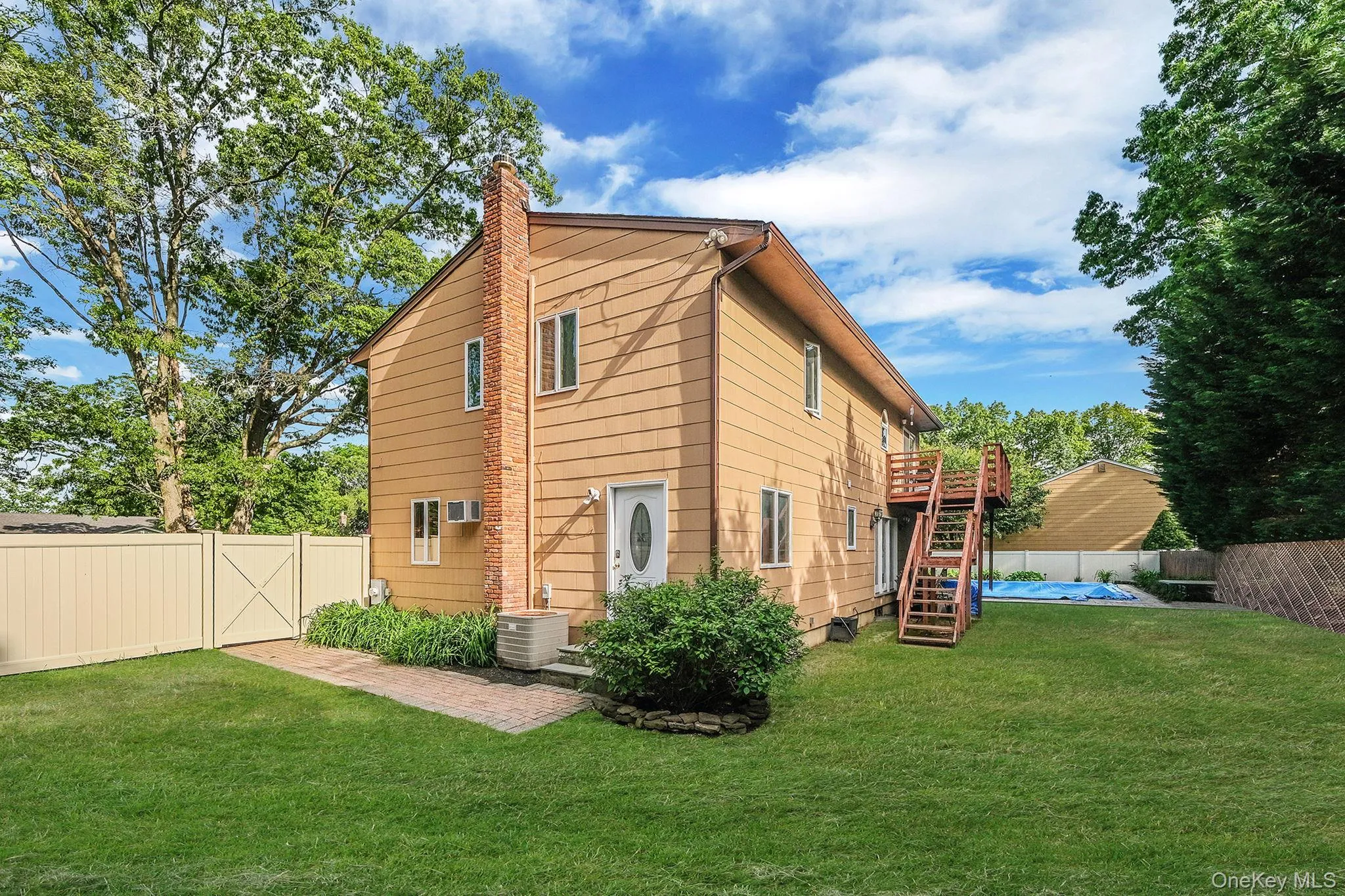 26 Heritage Place, Smithtown, NY, 4 Bedrooms Bedrooms, 10 Rooms Rooms,2 BathroomsBathrooms,Residential,For Rent,Heritage,0,1029526 26 Heritage Place, Smithtown, NY, 4 Bedrooms Bedrooms, 10 Rooms Rooms,2 BathroomsBathrooms,Residential,For Rent,Heritage,0,1029526