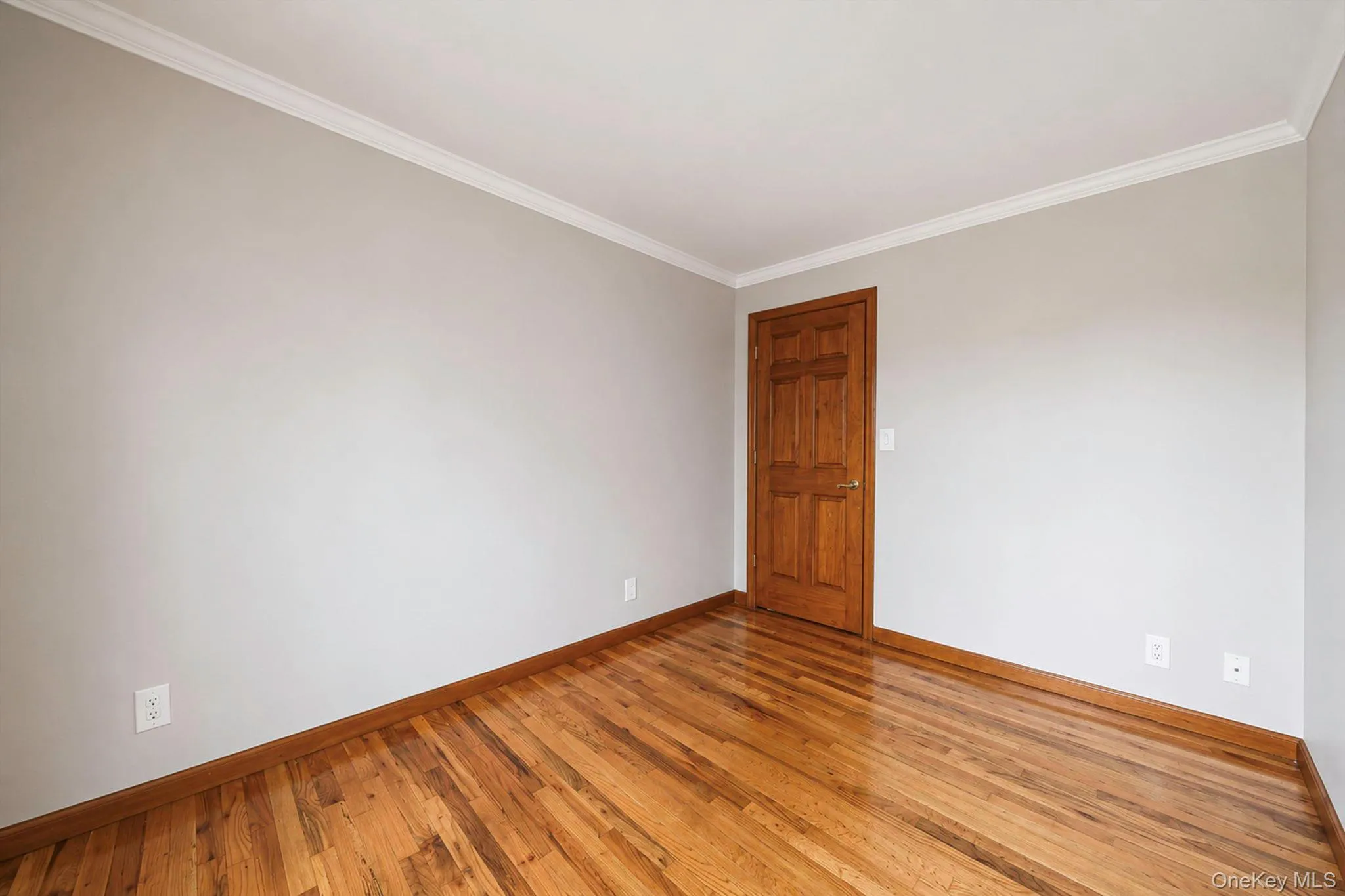26 Heritage Place, Smithtown, NY, 4 Bedrooms Bedrooms, 10 Rooms Rooms,2 BathroomsBathrooms,Residential,For Rent,Heritage,0,1029526 26 Heritage Place, Smithtown, NY, 4 Bedrooms Bedrooms, 10 Rooms Rooms,2 BathroomsBathrooms,Residential,For Rent,Heritage,0,1029526