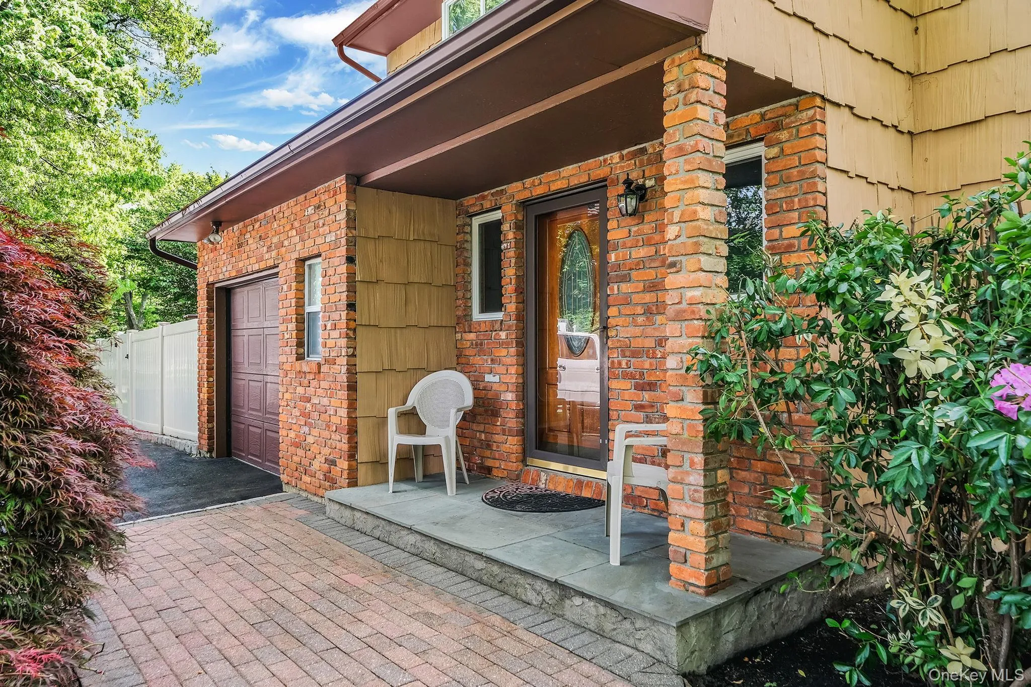 26 Heritage Place, Smithtown, NY, 4 Bedrooms Bedrooms, 10 Rooms Rooms,2 BathroomsBathrooms,Residential,For Rent,Heritage,0,1029526 26 Heritage Place, Smithtown, NY, 4 Bedrooms Bedrooms, 10 Rooms Rooms,2 BathroomsBathrooms,Residential,For Rent,Heritage,0,1029526
