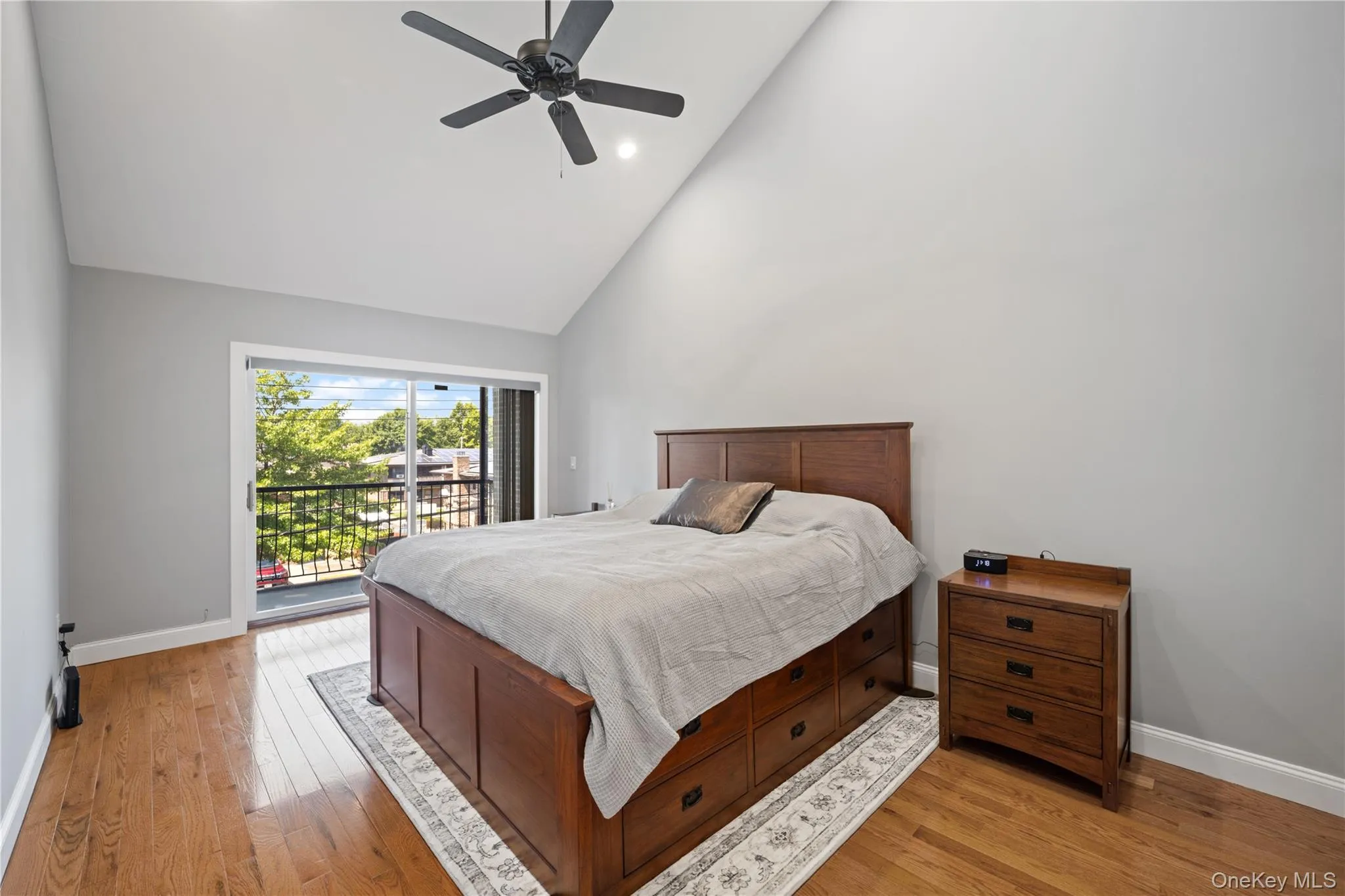Master Bedroom With Balcony Master Bedroom With Balcony