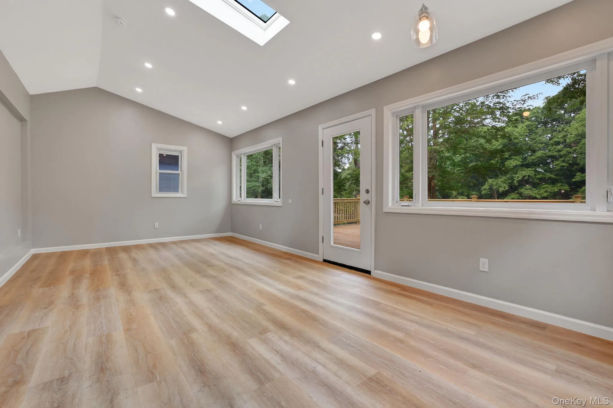 1945 New Hackensack Road, La Grange, NY, 2 Bedrooms Bedrooms, 4 Rooms Rooms,1 BathroomBathrooms,Residential,For Rent,New Hackensack,0,1029529 1945 New Hackensack Road, La Grange, NY, 2 Bedrooms Bedrooms, 4 Rooms Rooms,1 BathroomBathrooms,Residential,For Rent,New Hackensack,0,1029529