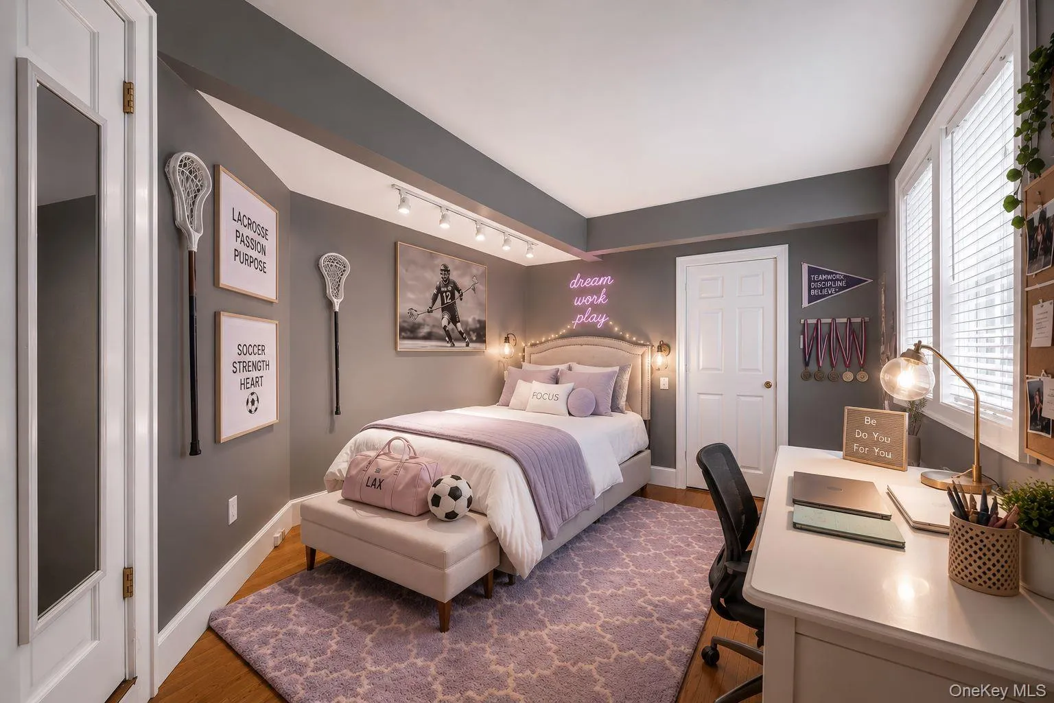 3rd bedroom features pocket door closet. 3rd bedroom features pocket door closet.