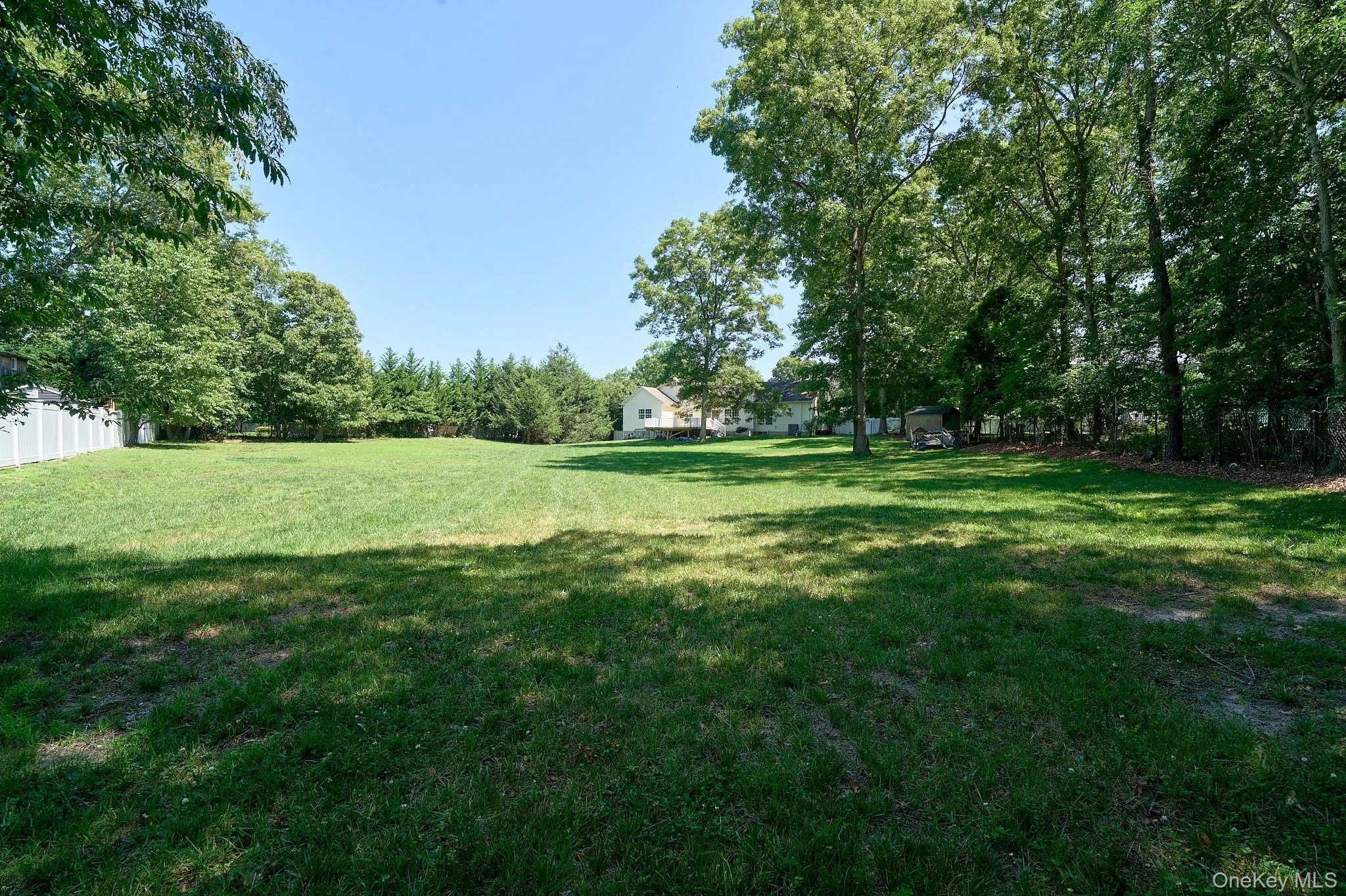 11 Embassy Road, Brookhaven, NY, 3 Bedrooms Bedrooms, 8 Rooms Rooms,2 BathroomsBathrooms,Residential,For Rent,Embassy,0,1029531 11 Embassy Road, Brookhaven, NY, 3 Bedrooms Bedrooms, 8 Rooms Rooms,2 BathroomsBathrooms,Residential,For Rent,Embassy,0,1029531