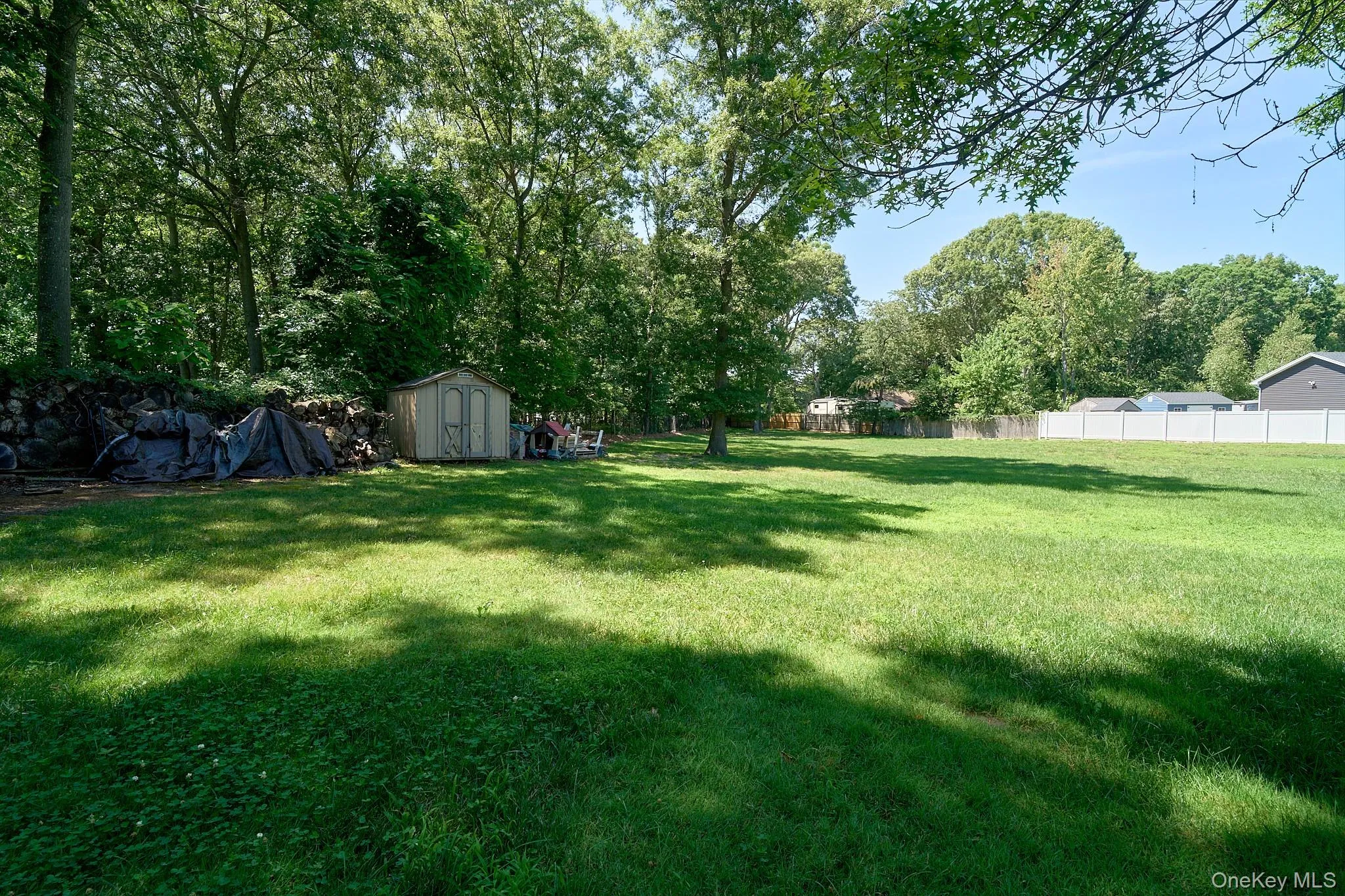 11 Embassy Road, Brookhaven, NY, 3 Bedrooms Bedrooms, 8 Rooms Rooms,2 BathroomsBathrooms,Residential,For Rent,Embassy,0,1029531 11 Embassy Road, Brookhaven, NY, 3 Bedrooms Bedrooms, 8 Rooms Rooms,2 BathroomsBathrooms,Residential,For Rent,Embassy,0,1029531