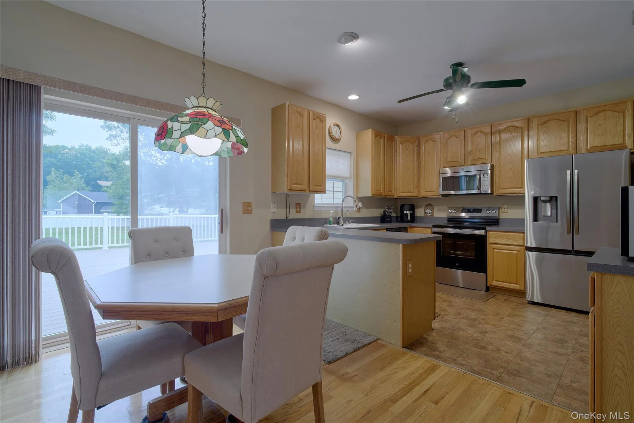 11 Embassy Road, Brookhaven, NY, 3 Bedrooms Bedrooms, 8 Rooms Rooms,2 BathroomsBathrooms,Residential,For Rent,Embassy,0,1029531 11 Embassy Road, Brookhaven, NY, 3 Bedrooms Bedrooms, 8 Rooms Rooms,2 BathroomsBathrooms,Residential,For Rent,Embassy,0,1029531