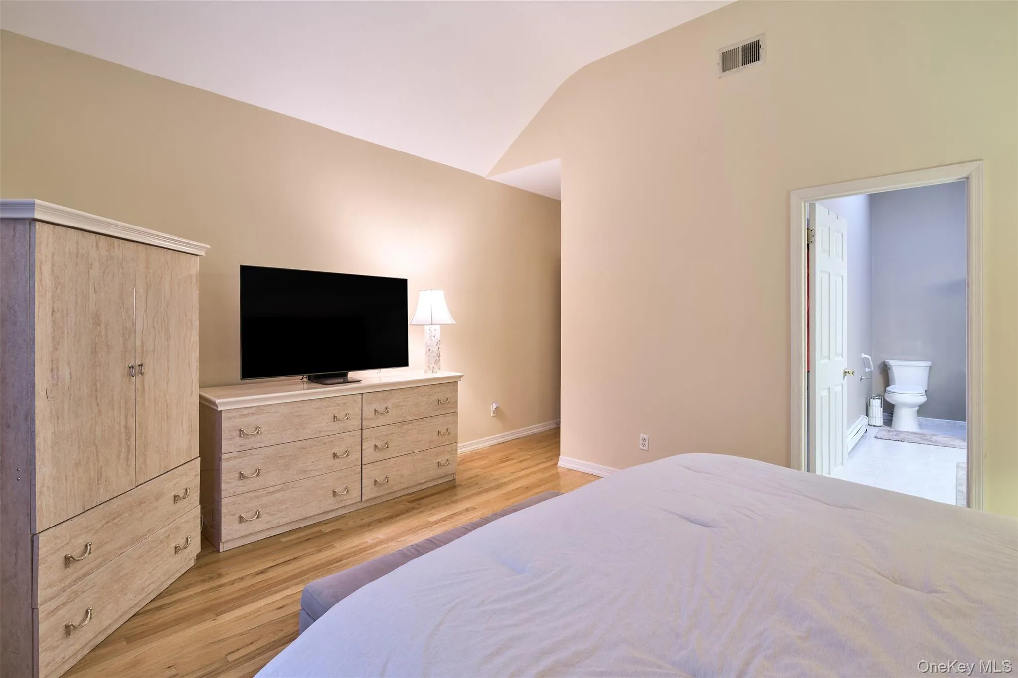 11 Embassy Road, Brookhaven, NY, 3 Bedrooms Bedrooms, 8 Rooms Rooms,2 BathroomsBathrooms,Residential,For Rent,Embassy,0,1029531 11 Embassy Road, Brookhaven, NY, 3 Bedrooms Bedrooms, 8 Rooms Rooms,2 BathroomsBathrooms,Residential,For Rent,Embassy,0,1029531