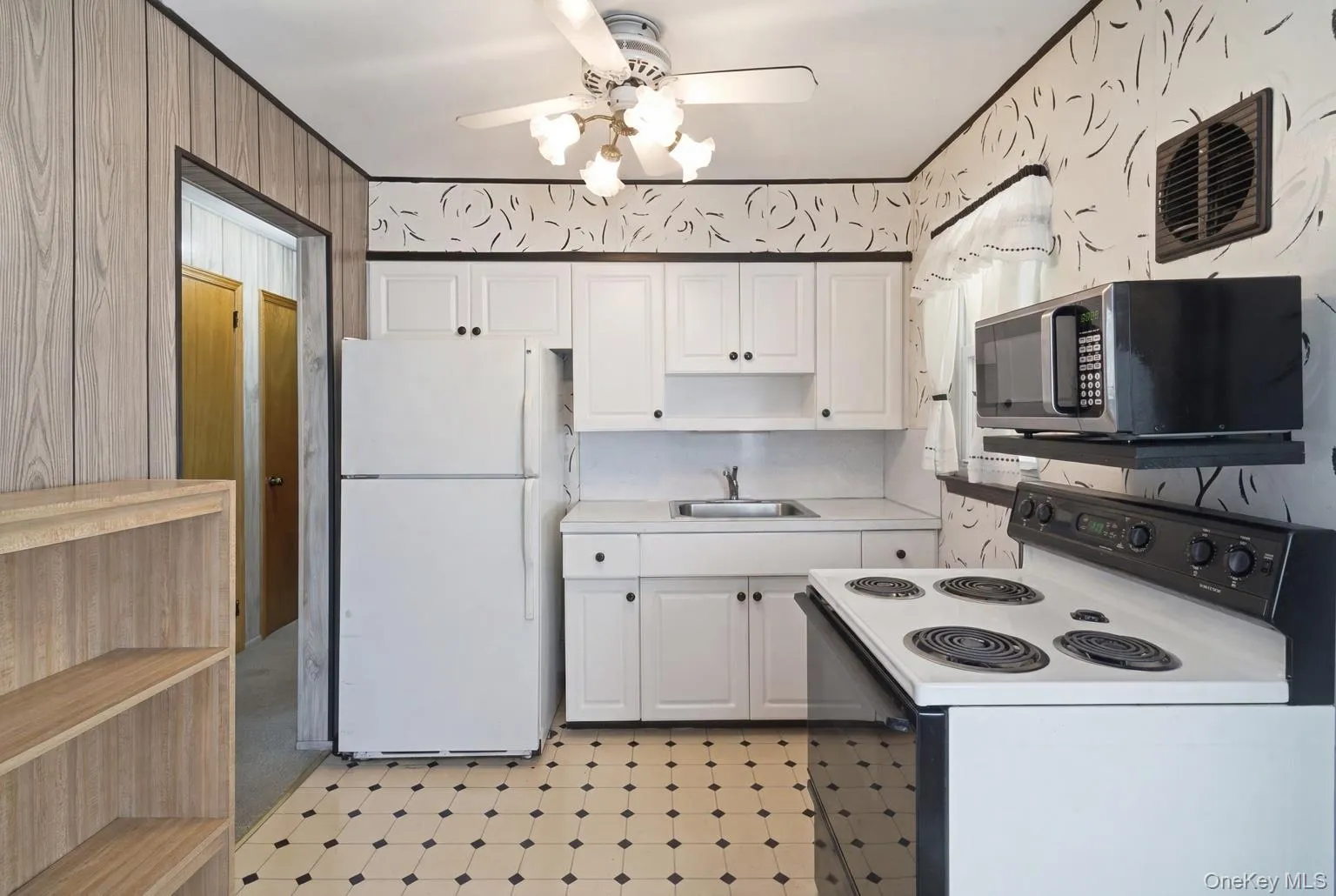 695 Eileen Court, Hempstead, NY, 4 Bedrooms Bedrooms, 7 Rooms Rooms,2 BathroomsBathrooms,Residential,For Rent,Eileen,0,1029535 695 Eileen Court, Hempstead, NY, 4 Bedrooms Bedrooms, 7 Rooms Rooms,2 BathroomsBathrooms,Residential,For Rent,Eileen,0,1029535
