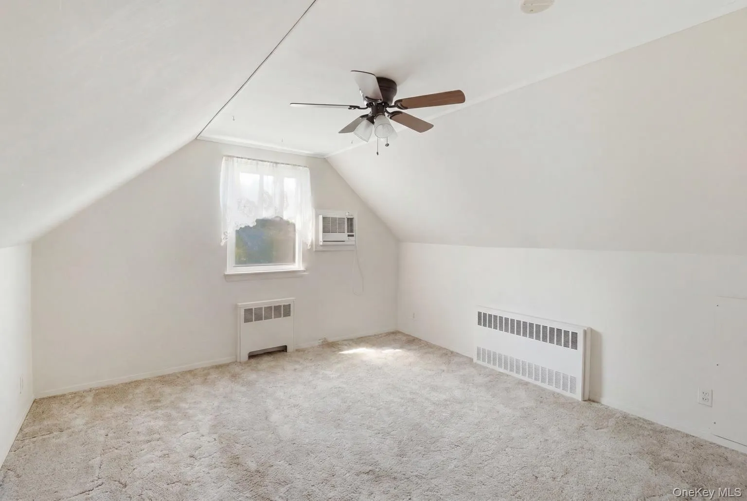 695 Eileen Court, Hempstead, NY, 4 Bedrooms Bedrooms, 7 Rooms Rooms,2 BathroomsBathrooms,Residential,For Rent,Eileen,0,1029535 695 Eileen Court, Hempstead, NY, 4 Bedrooms Bedrooms, 7 Rooms Rooms,2 BathroomsBathrooms,Residential,For Rent,Eileen,0,1029535