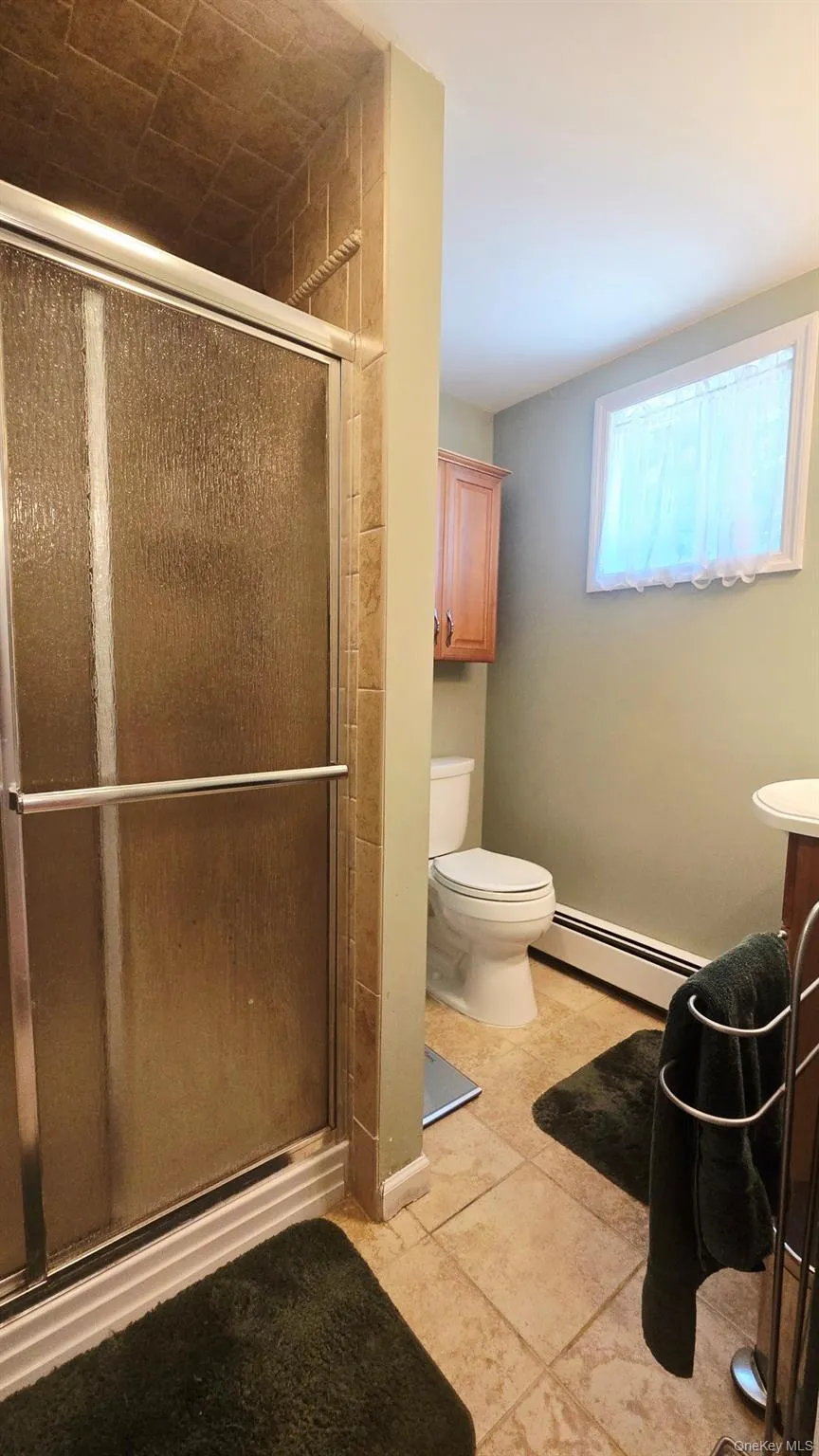 27 Humphrey Drive, Oyster Bay, NY, 4 Bedrooms Bedrooms, 9 Rooms Rooms,2 BathroomsBathrooms,Residential,For Rent,Humphrey,0,1029538 27 Humphrey Drive, Oyster Bay, NY, 4 Bedrooms Bedrooms, 9 Rooms Rooms,2 BathroomsBathrooms,Residential,For Rent,Humphrey,0,1029538