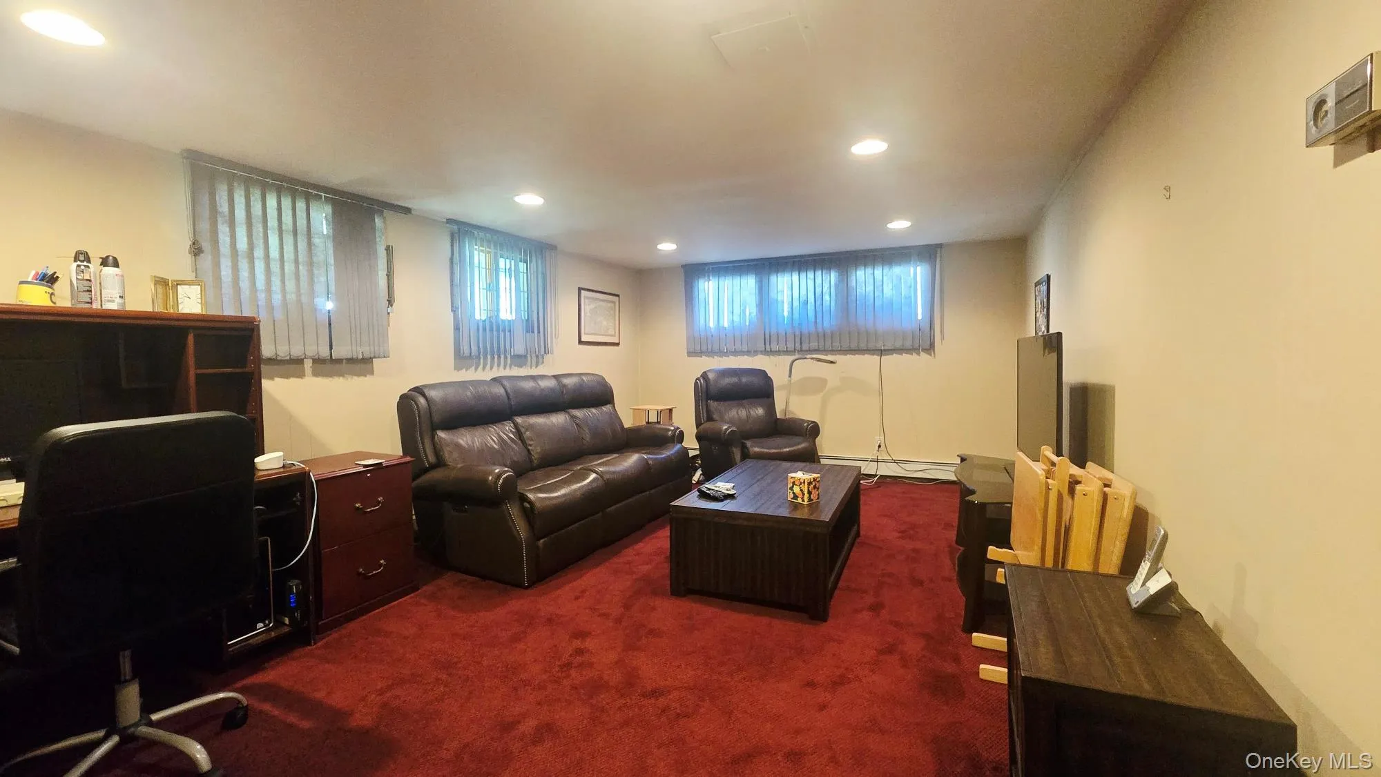 27 Humphrey Drive, Oyster Bay, NY, 4 Bedrooms Bedrooms, 9 Rooms Rooms,2 BathroomsBathrooms,Residential,For Rent,Humphrey,0,1029538 27 Humphrey Drive, Oyster Bay, NY, 4 Bedrooms Bedrooms, 9 Rooms Rooms,2 BathroomsBathrooms,Residential,For Rent,Humphrey,0,1029538