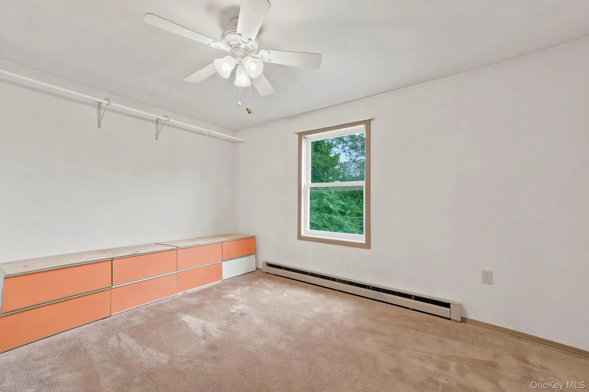 86 Spackenkill Road, Poughkeepsie, NY, 3 Bedrooms Bedrooms, 8 Rooms Rooms,2 BathroomsBathrooms,Residential,For Rent,Spackenkill,0,1029540 86 Spackenkill Road, Poughkeepsie, NY, 3 Bedrooms Bedrooms, 8 Rooms Rooms,2 BathroomsBathrooms,Residential,For Rent,Spackenkill,0,1029540