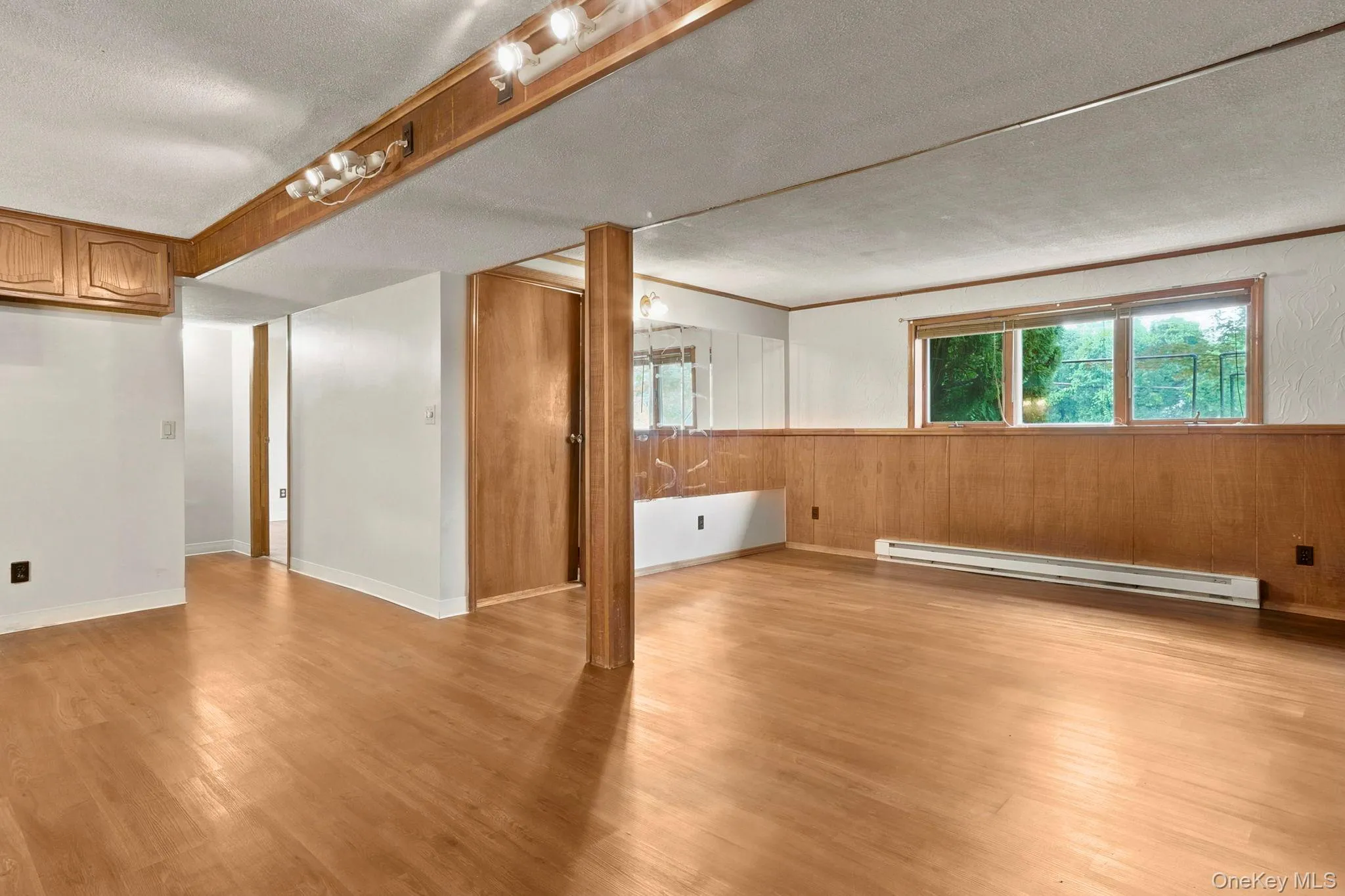 86 Spackenkill Road, Poughkeepsie, NY, 3 Bedrooms Bedrooms, 8 Rooms Rooms,2 BathroomsBathrooms,Residential,For Rent,Spackenkill,0,1029540 86 Spackenkill Road, Poughkeepsie, NY, 3 Bedrooms Bedrooms, 8 Rooms Rooms,2 BathroomsBathrooms,Residential,For Rent,Spackenkill,0,1029540